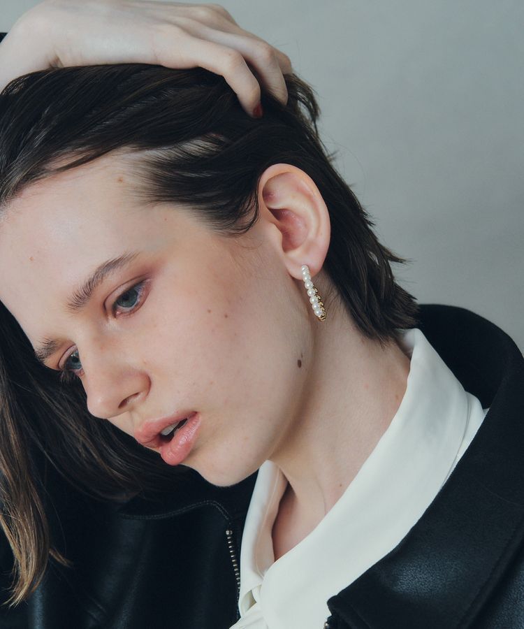 YECCA VECCA「メタルボールフープピアス」|ピアス|