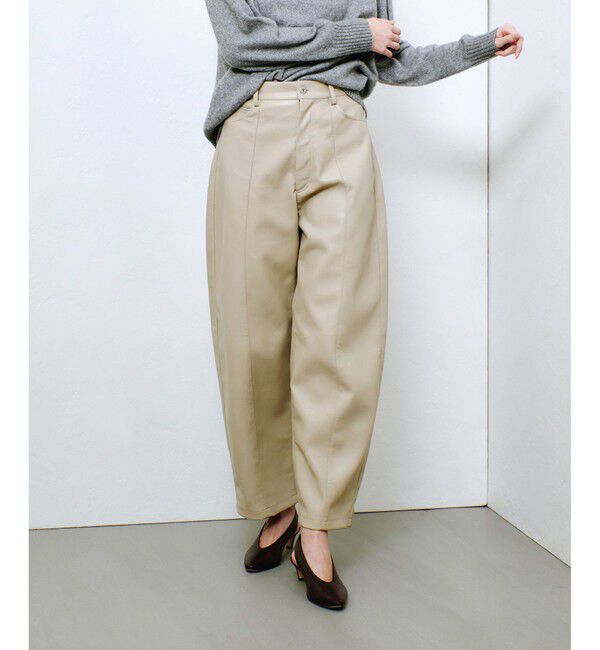 allureville「フェイクレザーフロントシームパンツ」|チノ|ベージュ