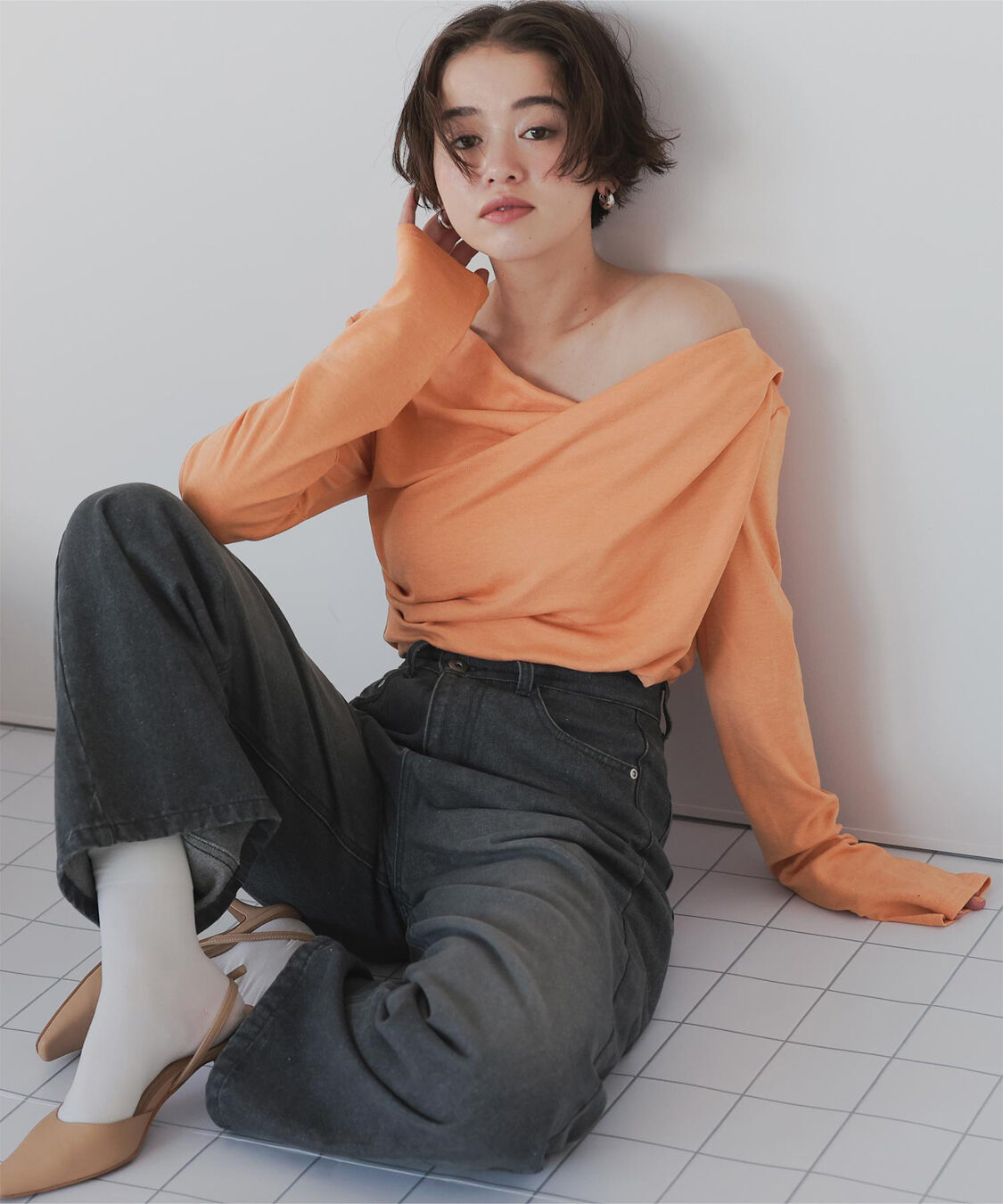 titivate「オフショルダーロングスリーブTシャツ」|Tシャツ・カットソー|