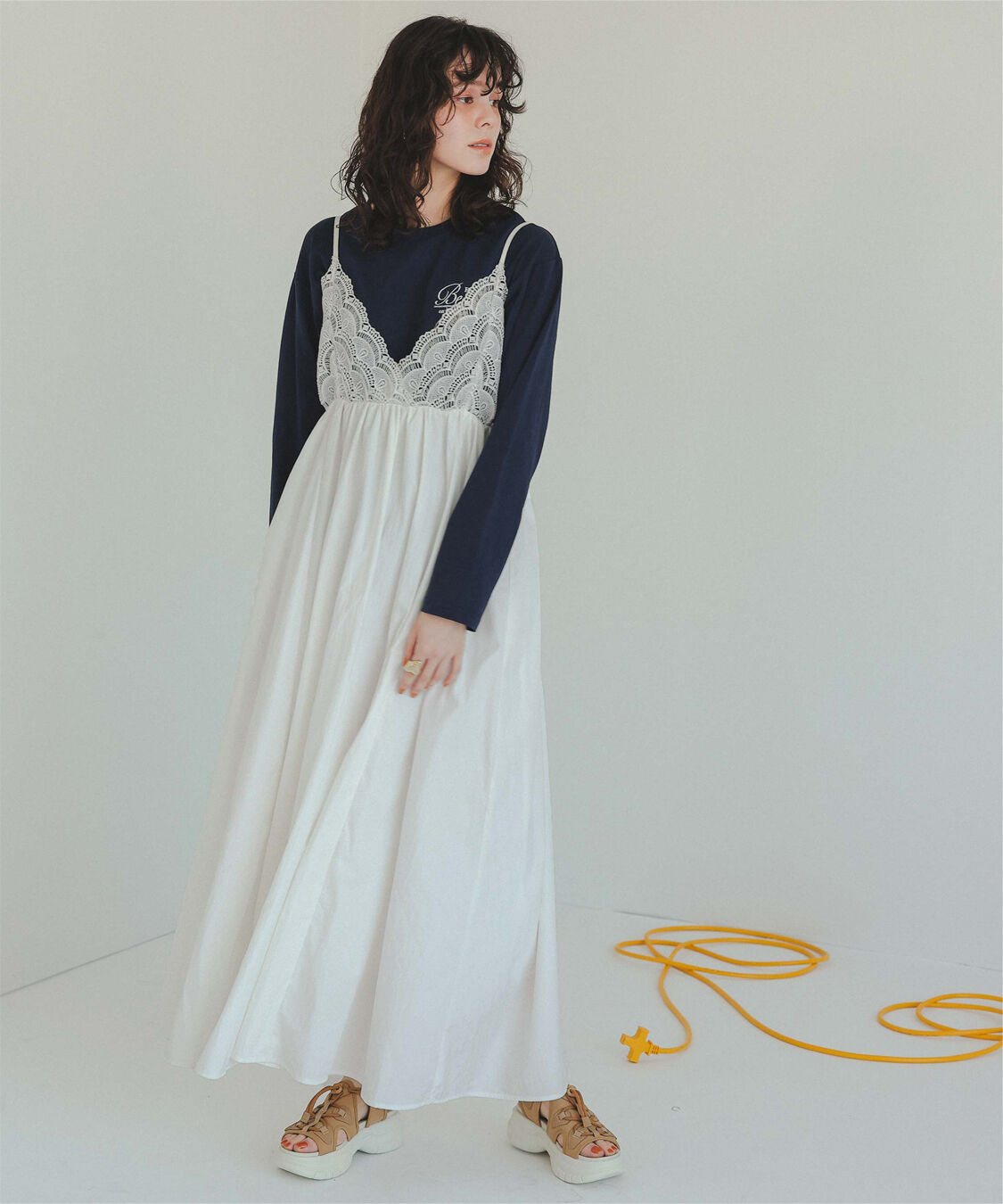 titivate「バストレースキャミソールワンピース」|ワンピース|