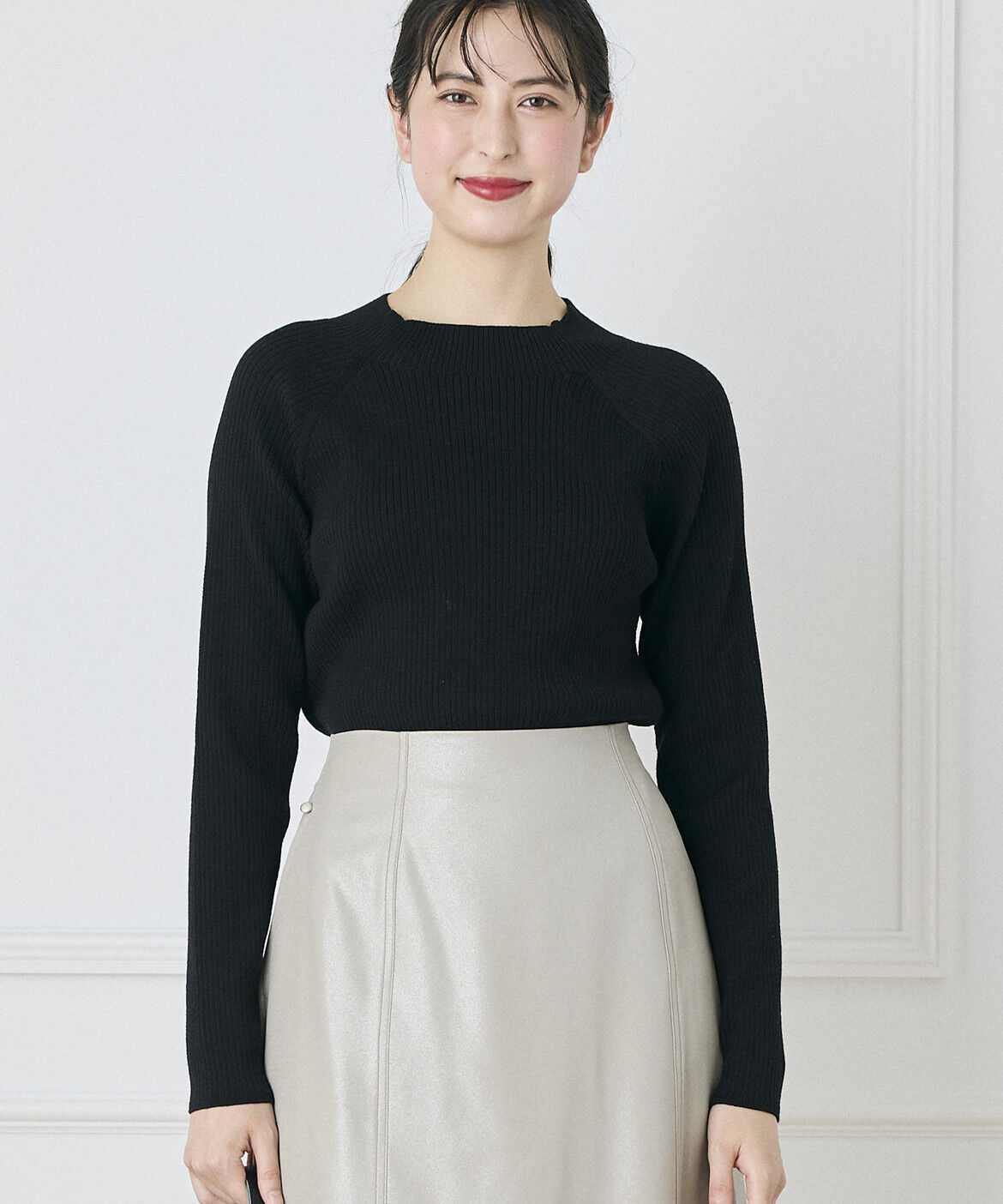 INED「《INED CLARO》スーパーストレッチローネックニット」|ニット・セーター|ブラック