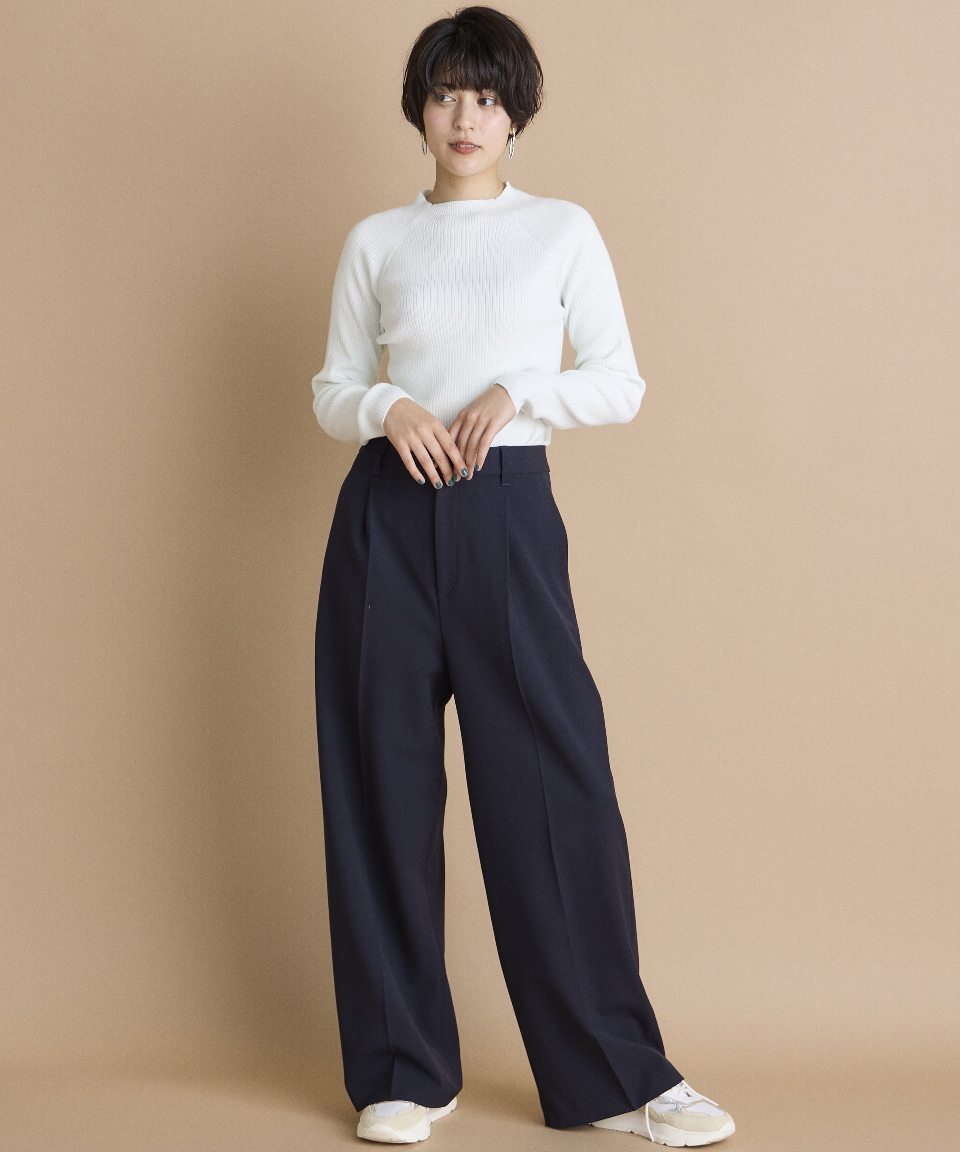 INED「《INED CLARO》スーパーストレッチローネックニット」|ニット・セーター|