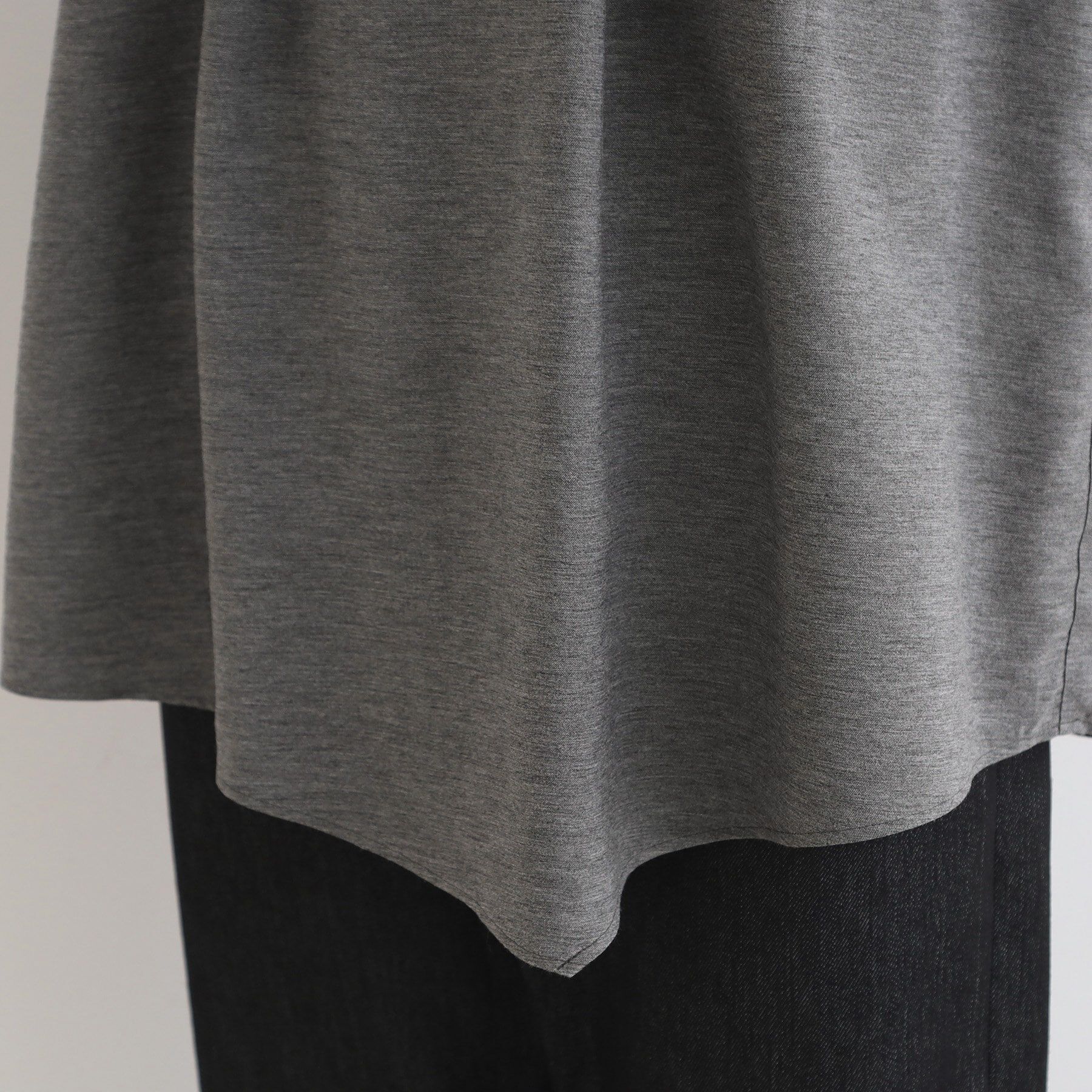 INDIVI「【日本製／洗える】アシメヘムオーバーブラウス」|シャツ・ブラウス|