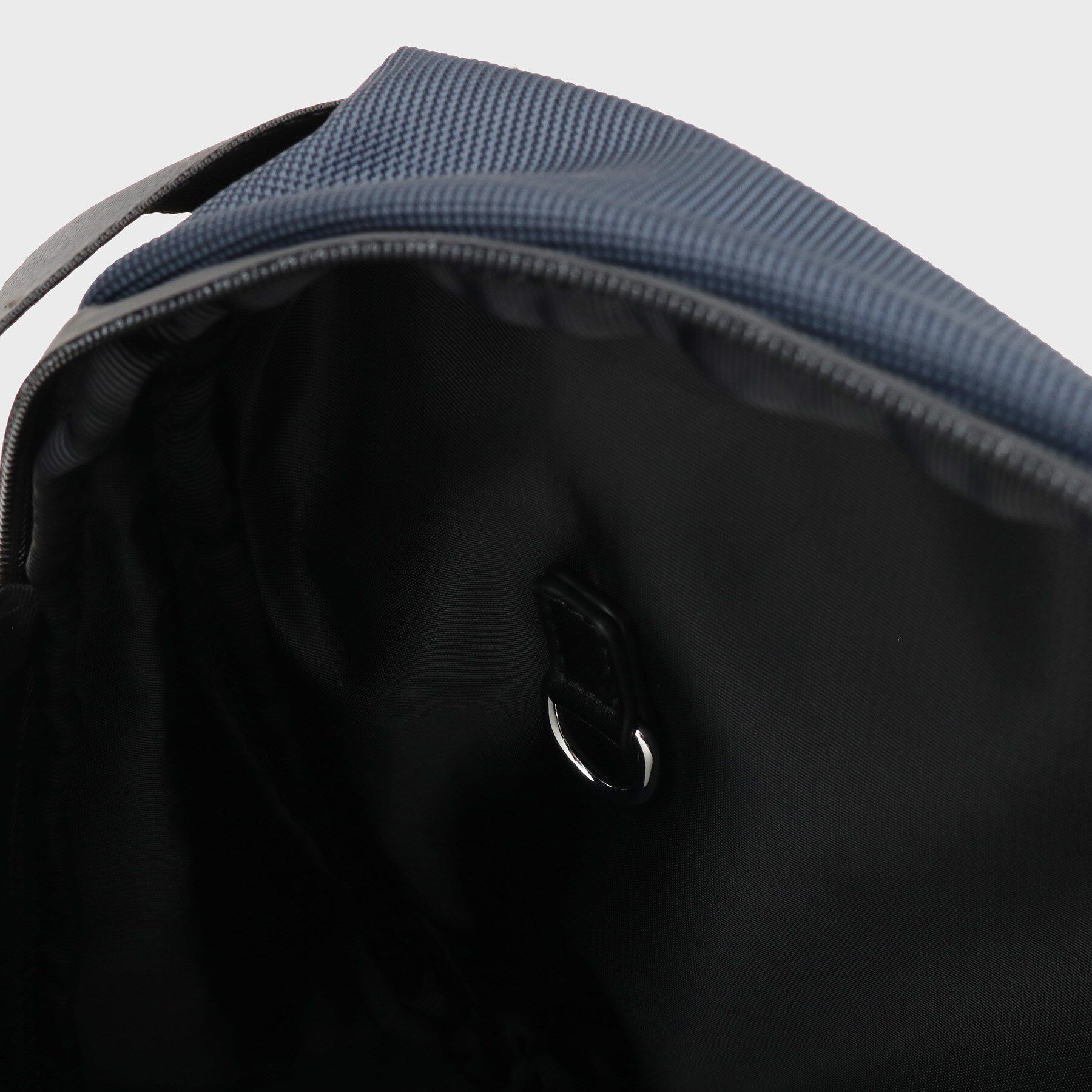 TAKEO KIKUCHI「【A4サイズ／横型】エクスパンドショルダー（L）」|ショルダー・メッセンジャー|