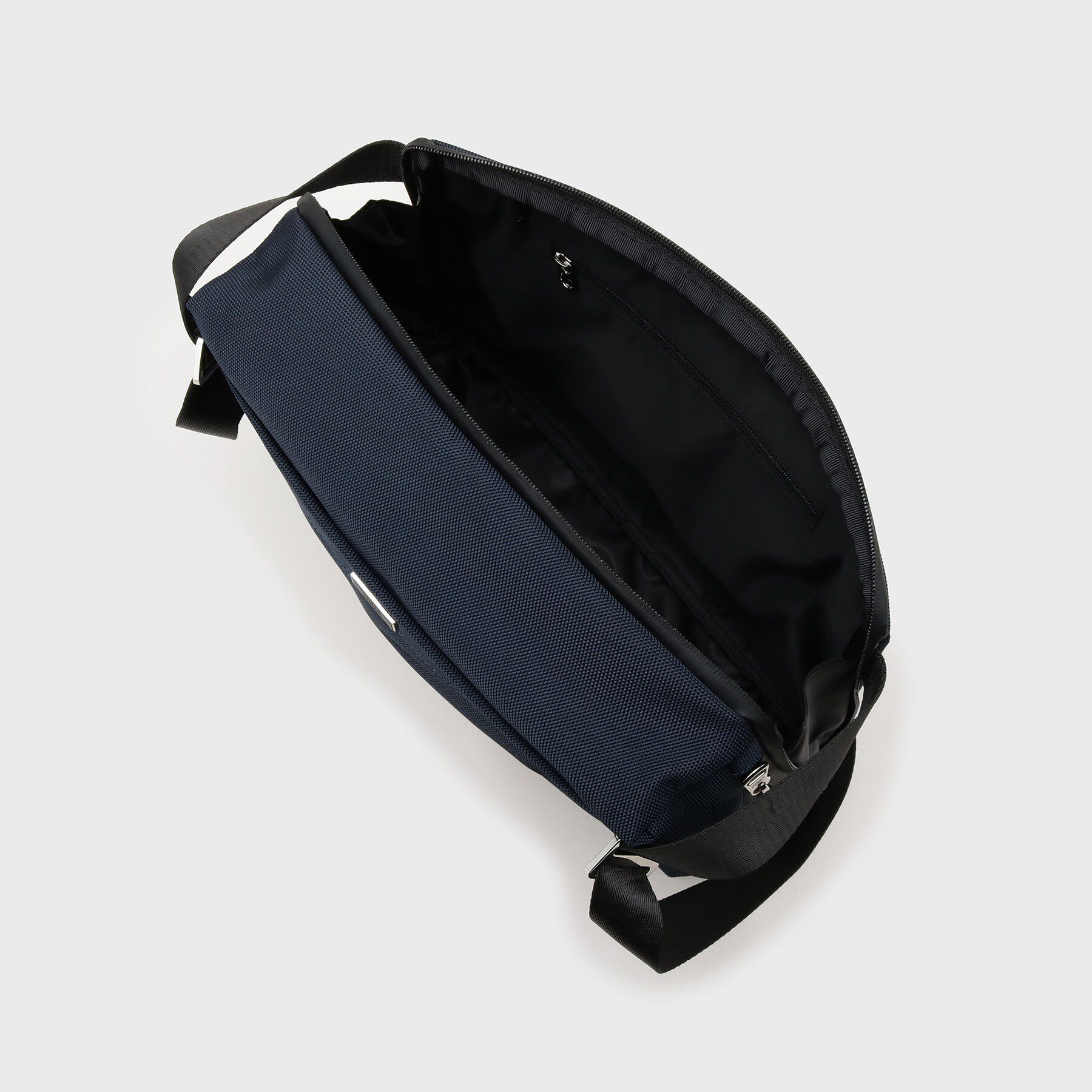 TAKEO KIKUCHI「【A4サイズ／横型】エクスパンドショルダー（L）」|ショルダー・メッセンジャー|