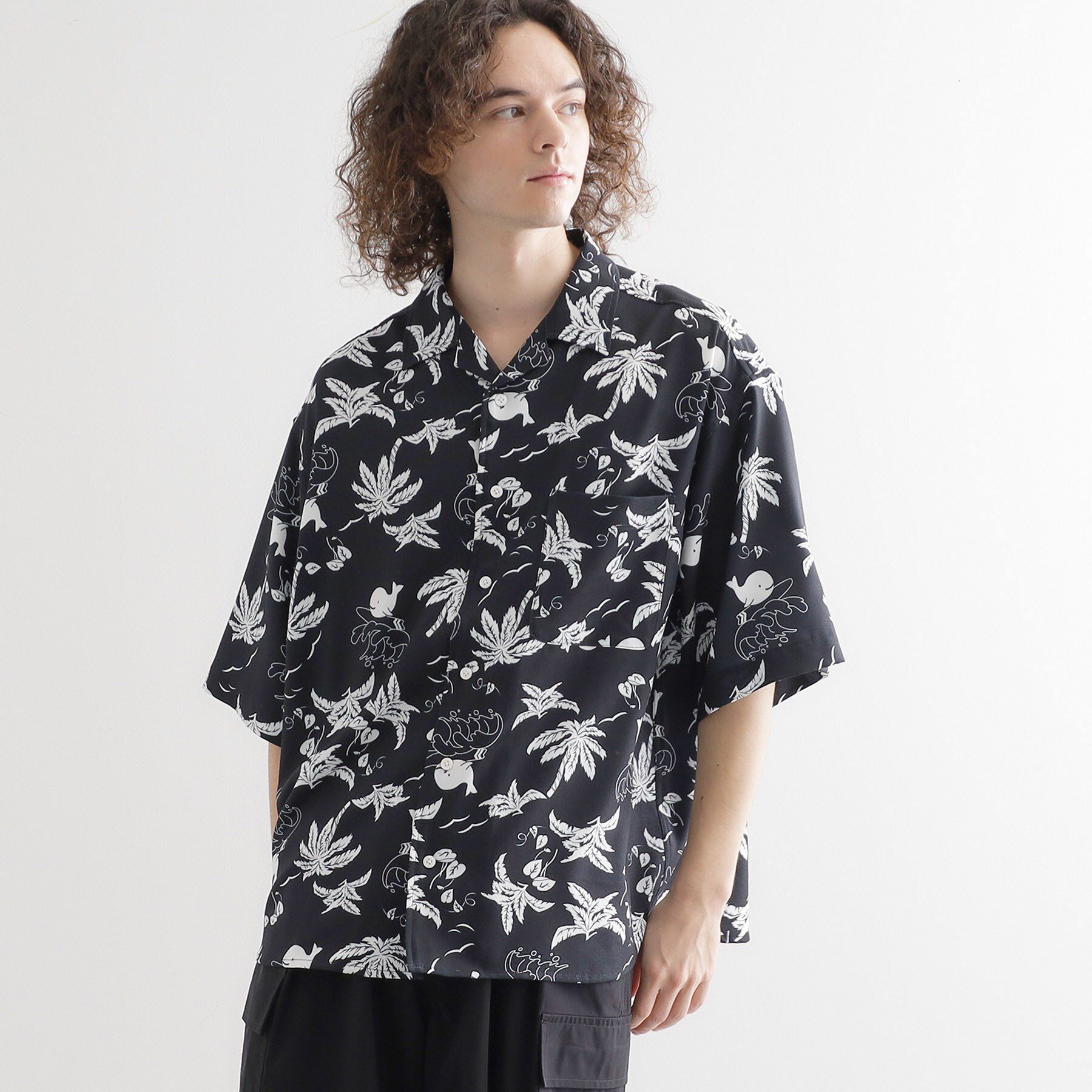 tk.TAKEO KIKUCHI「梨地クジラ柄オープンカラーシャツ」|シャツ・ブラウス|ブラック(419)