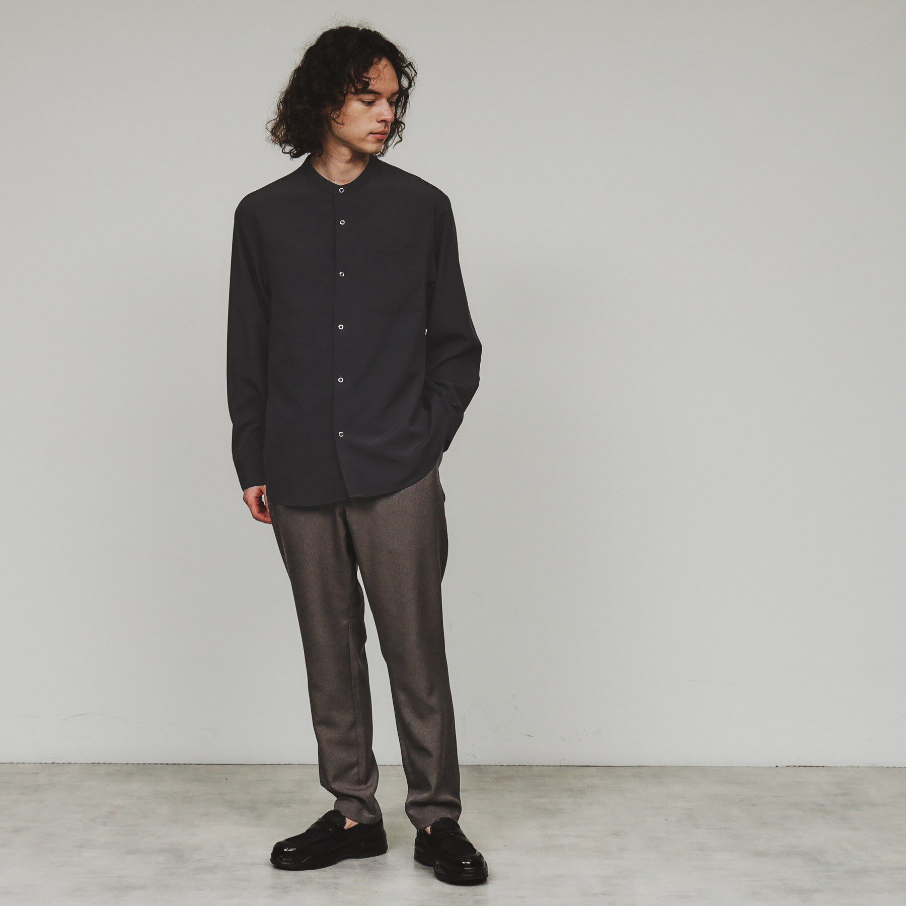 tk.TAKEO KIKUCHI「バンドカラーリングドットシャツ」|シャツ・ブラウス|