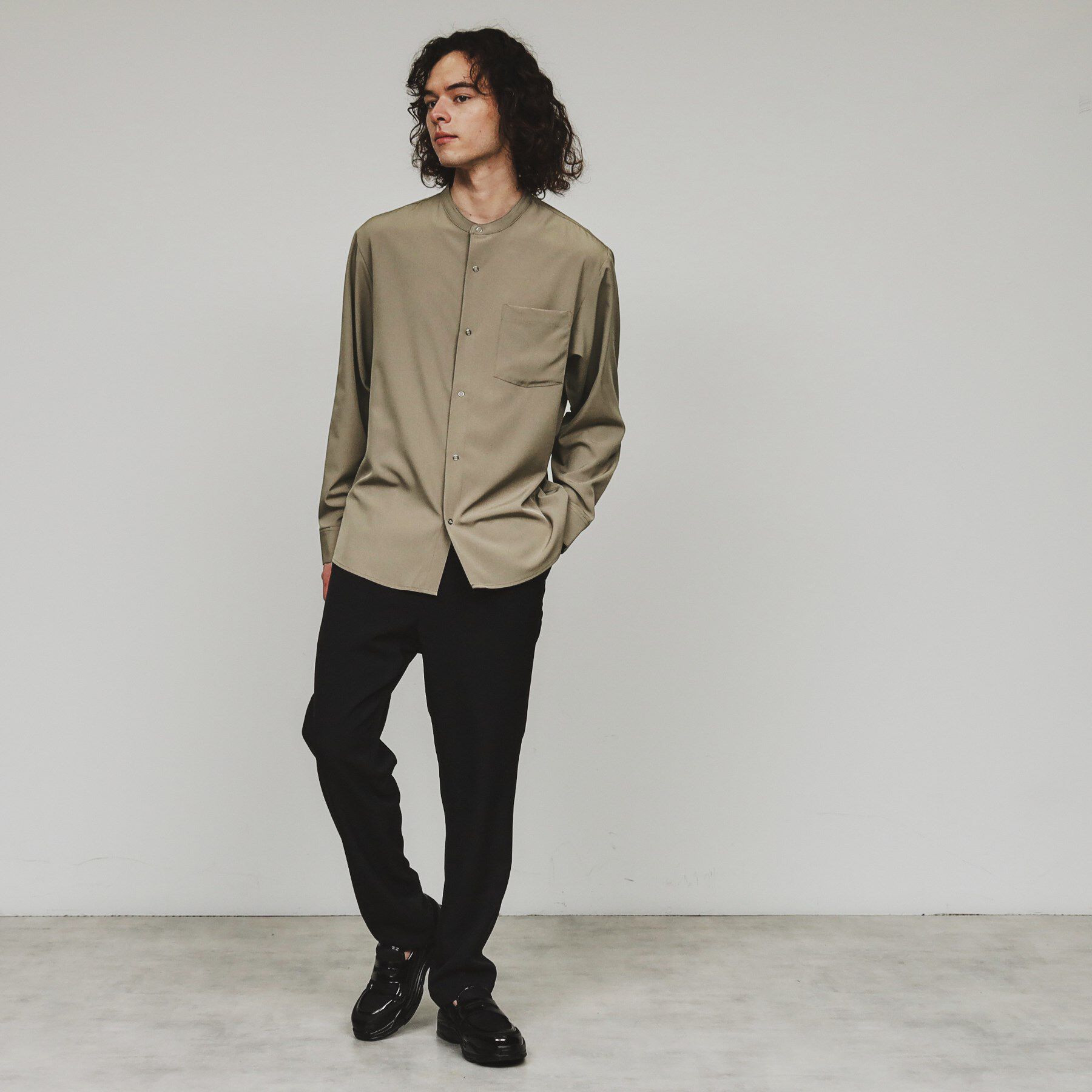 tk.TAKEO KIKUCHI「バンドカラーリングドットシャツ」|シャツ・ブラウス|