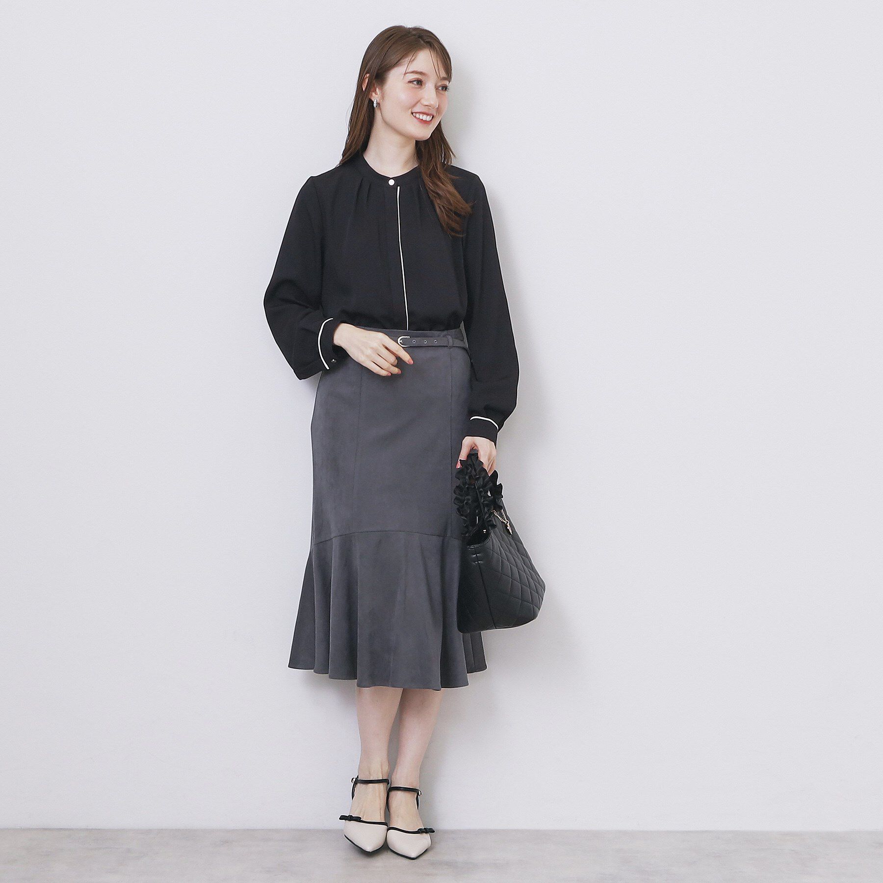 index「タックデザインバンドカラーブラウス【洗濯機OK】」|シャツ・ブラウス|