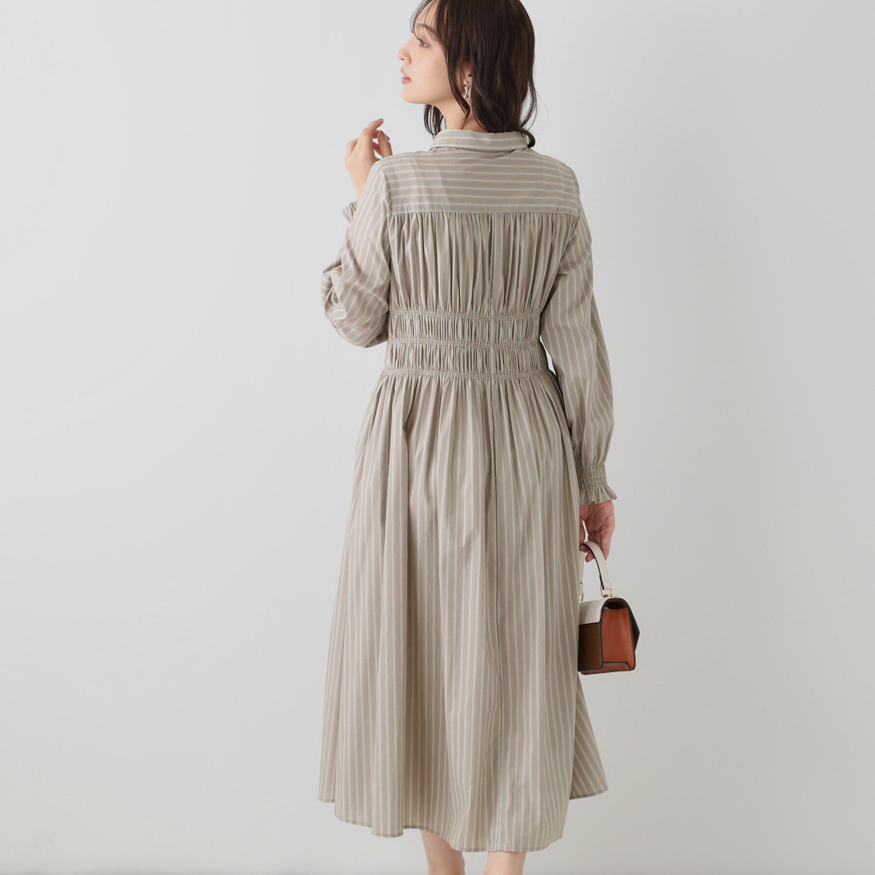 Couture broach「シャーリングシャツワンピース」|ワンピース|