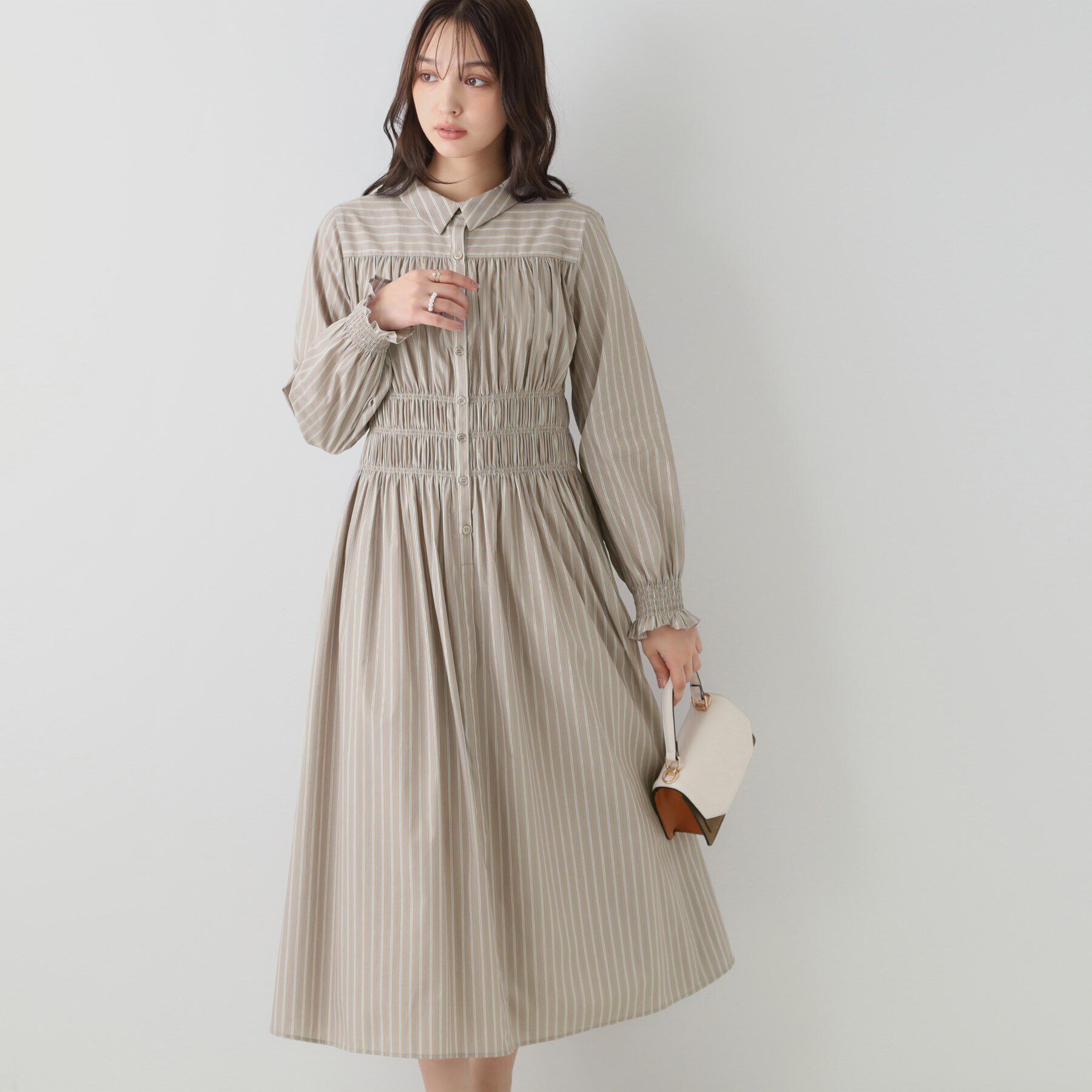 Couture broach「シャーリングシャツワンピース」|ワンピース|