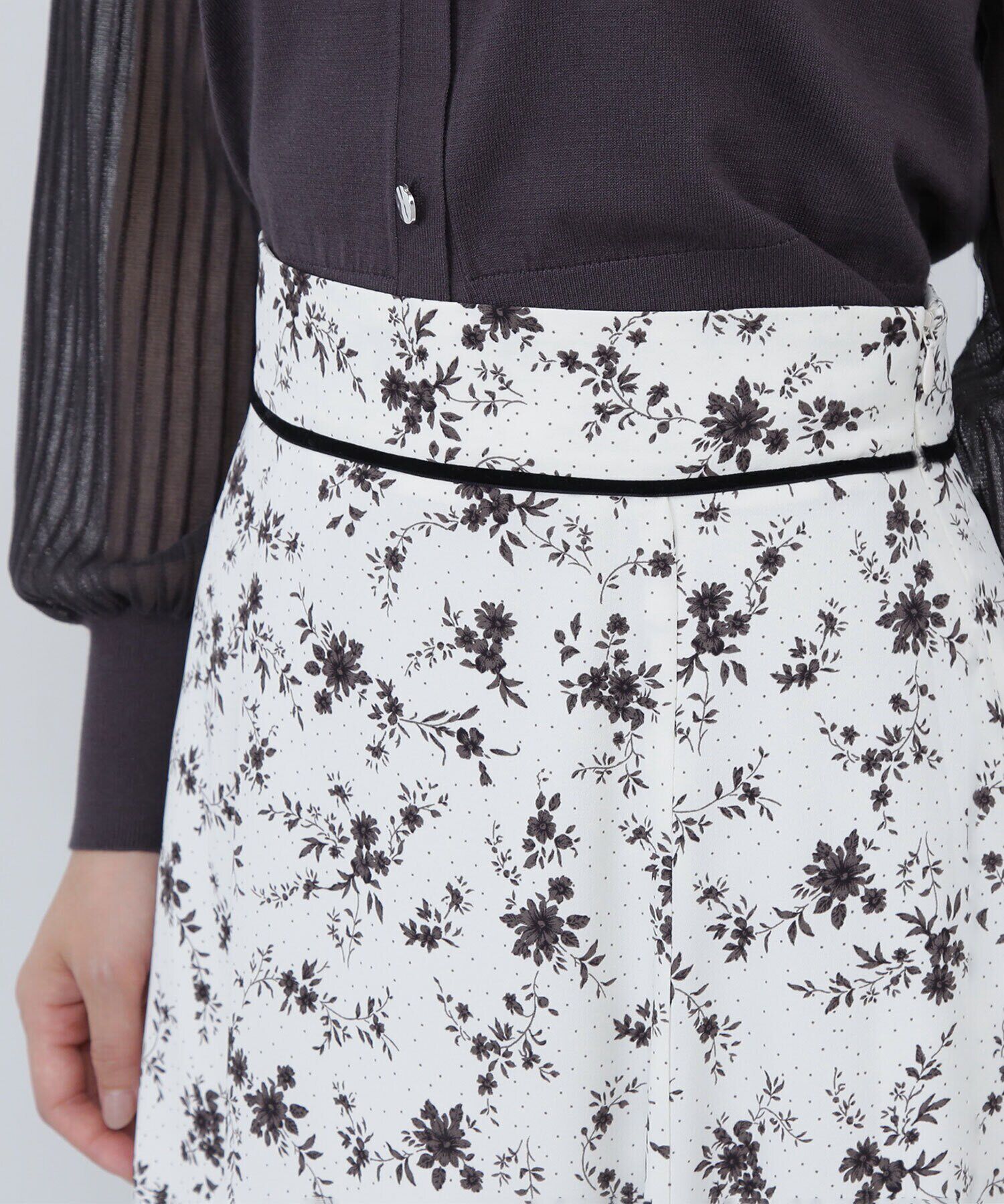  「ベロアラインドットフラワースカート」|スカート|