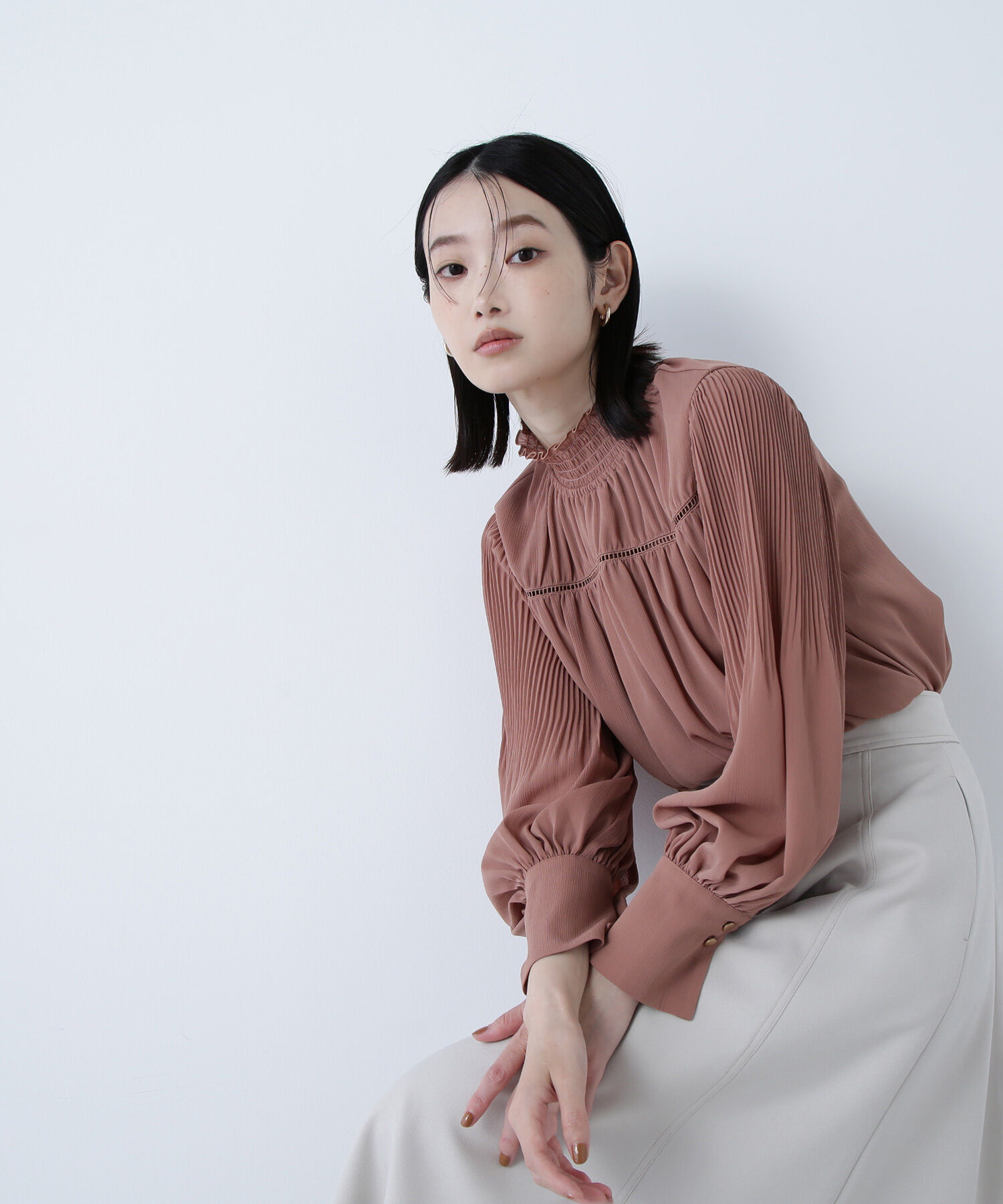  「シャーリング楊柳ブラウス」|シャツ・ブラウス|アプリコット