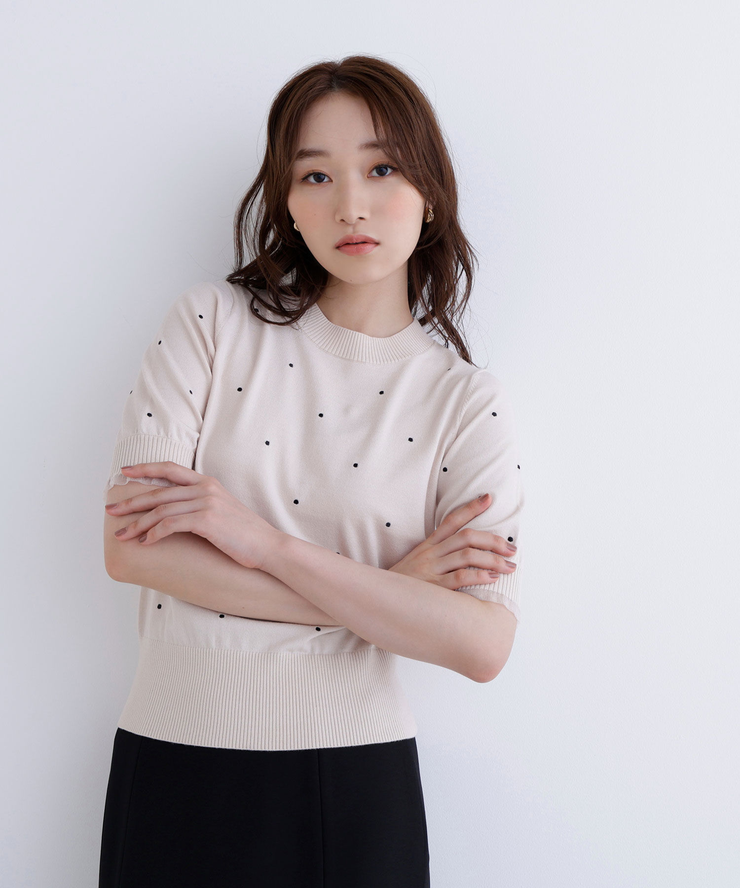  「ドット刺繍ハーフスリーブニット」|ニット・セーター|アイボリーベ 2