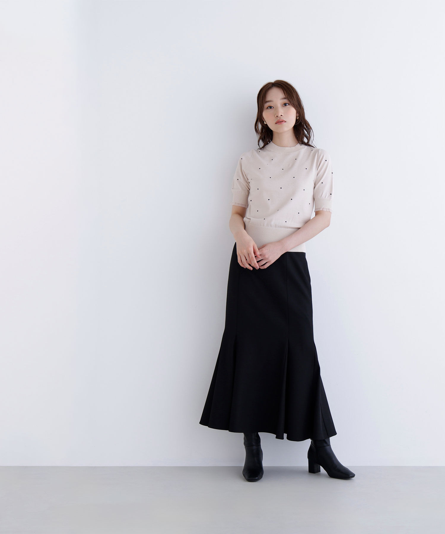  「ドット刺繍ハーフスリーブニット」|ニット・セーター|