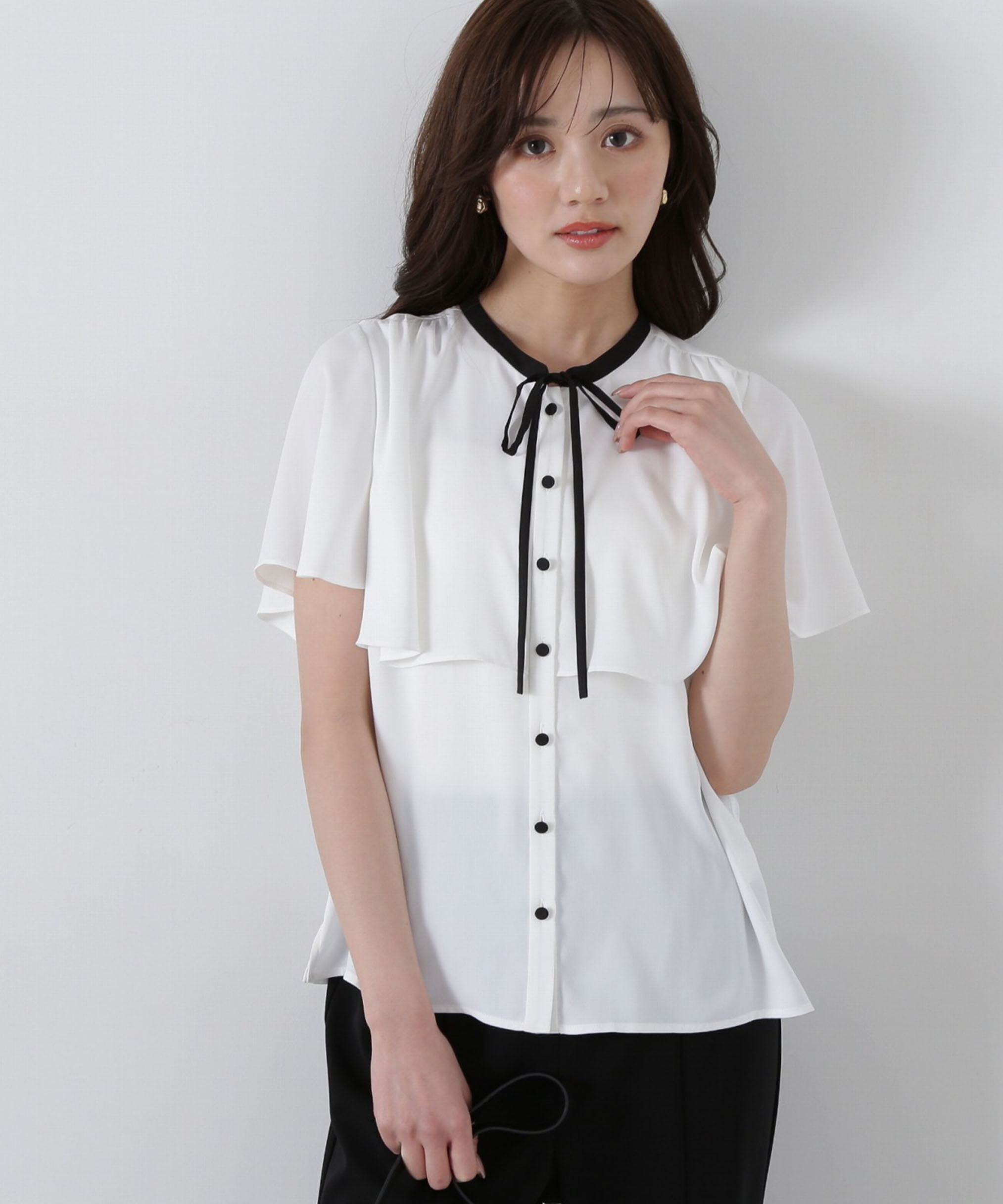 PROPORTION BODY DRESSING「半袖レイヤードブラウス」|シャツ・ブラウス|エクリュ&times;ブ  1