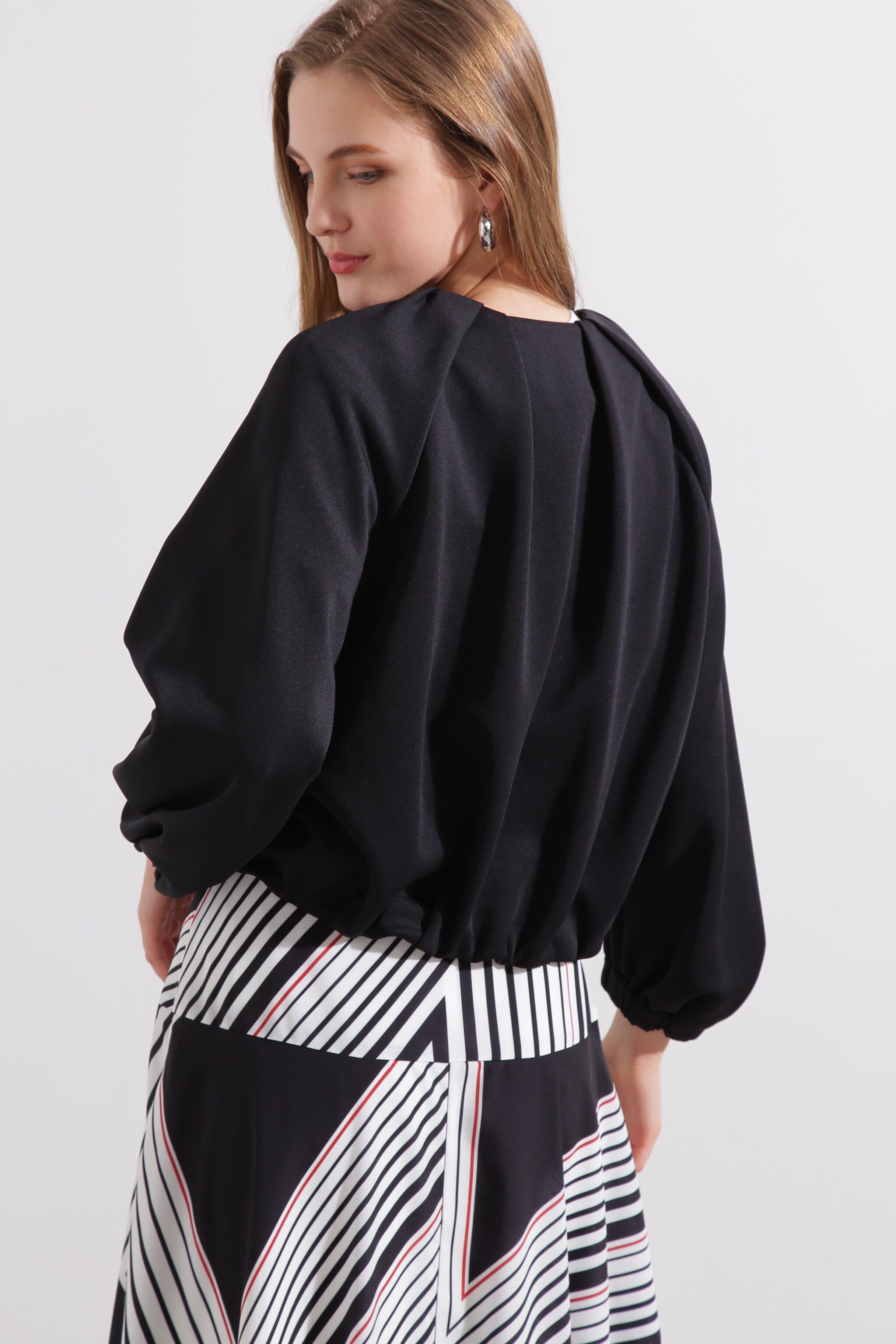  「◆ダンボールノーカラーブルゾン」|その他|