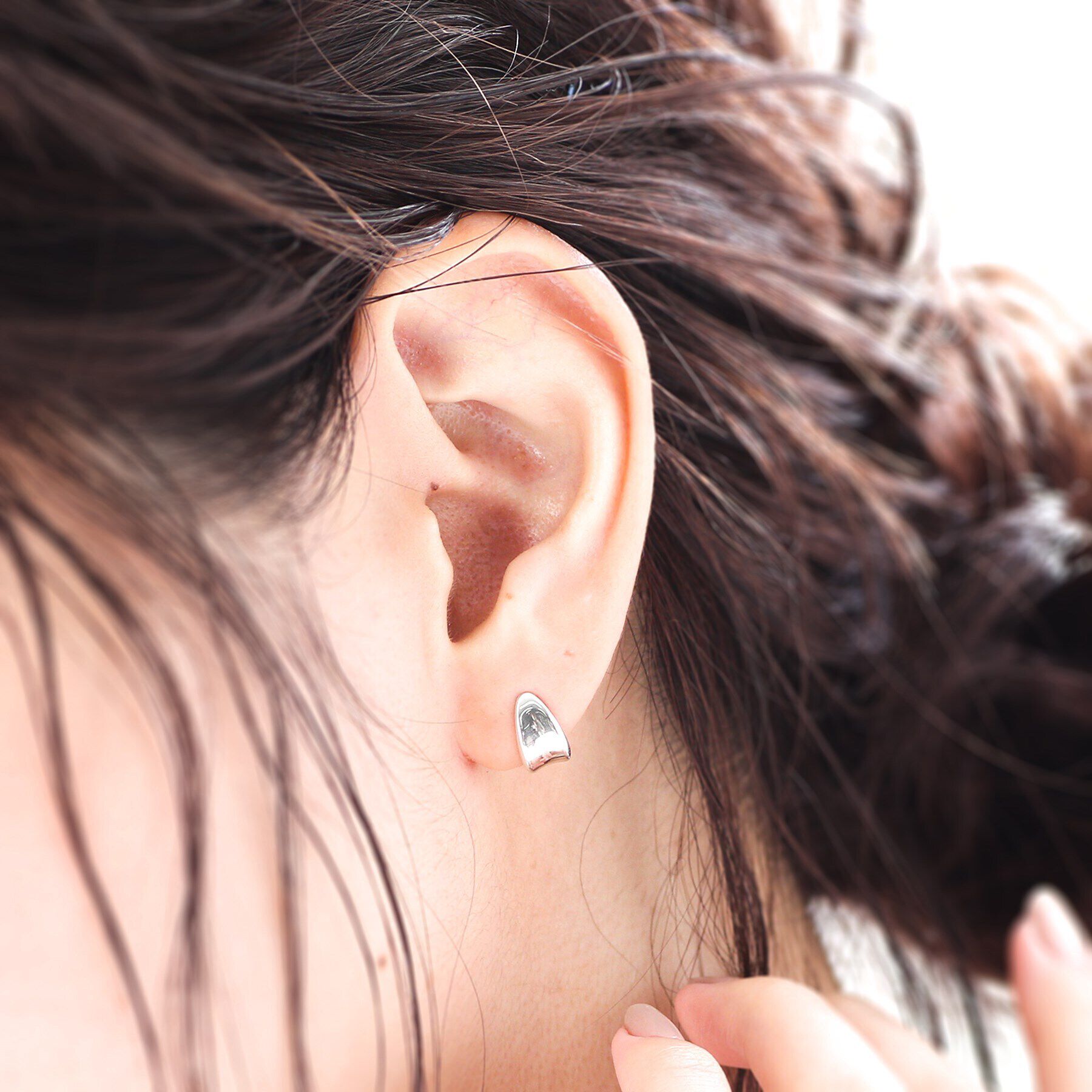 COCOSHNIK ONKITSCH「シルバー スモールフープ ホロウピアス」|ピアス|