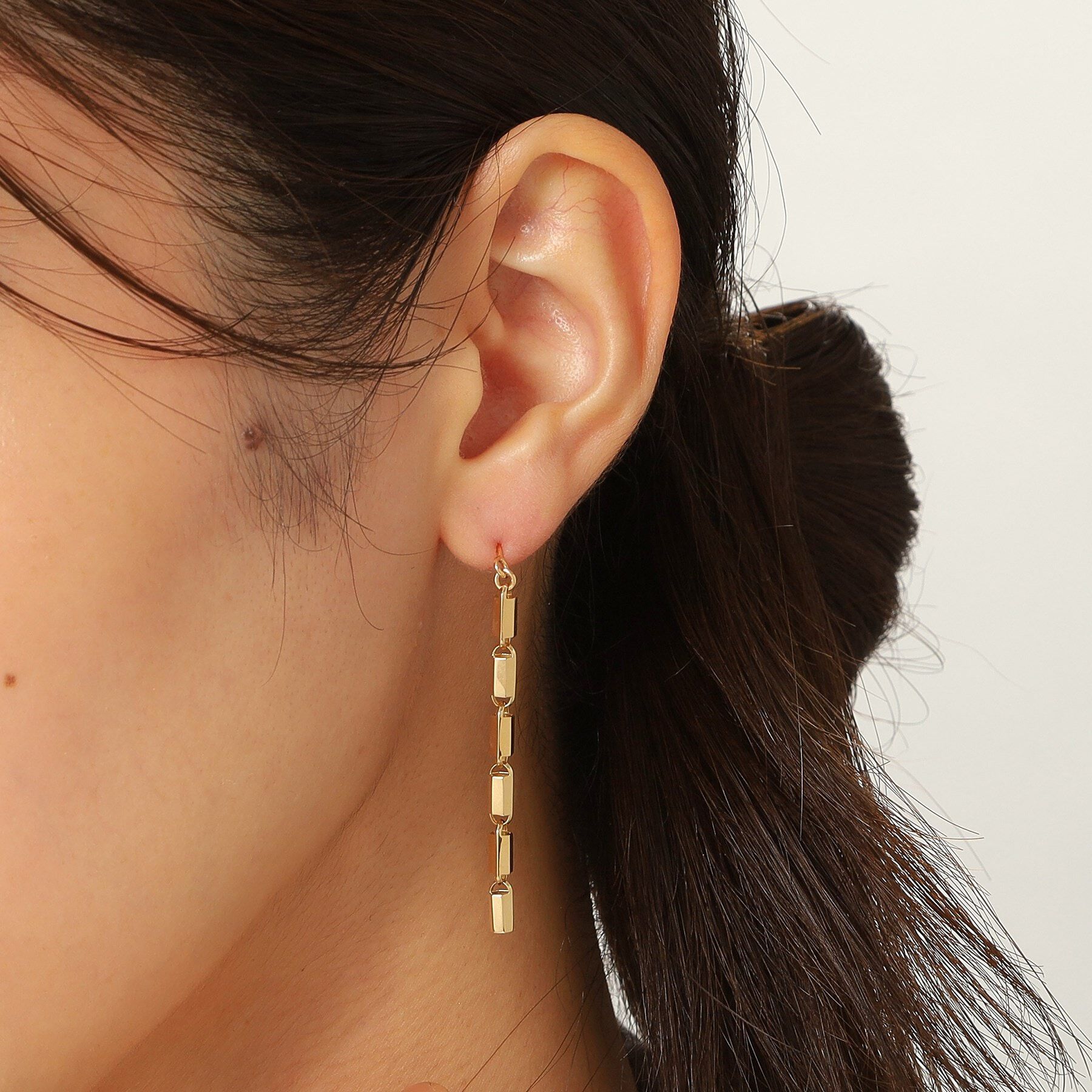 COCOSHNIK「K18ヘキサゴンカットチェーン スタッドピアス 小」|ピアス|