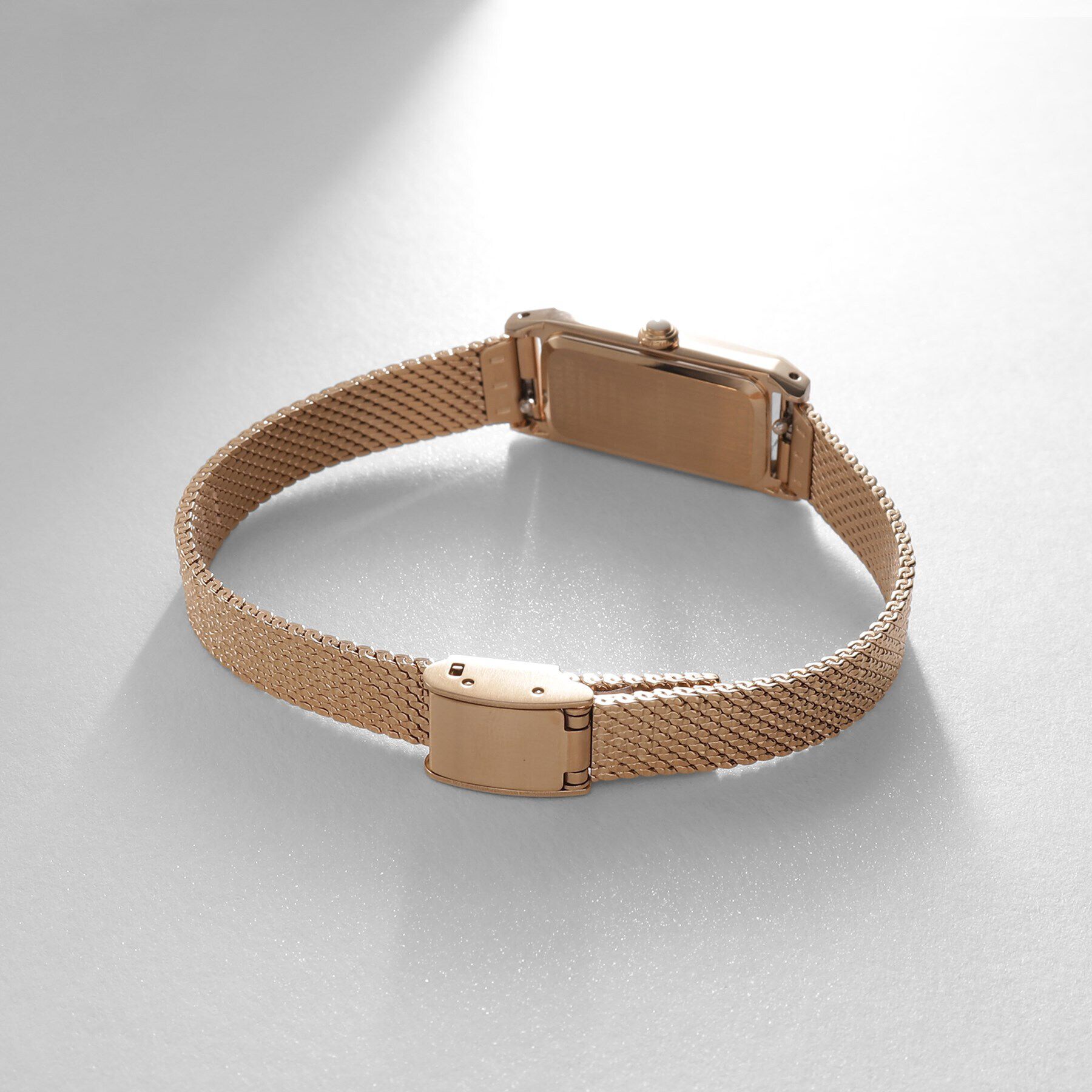 COCOSHNIK「RG Kii：別注モデルスクエア チェンジャブルバンドウォッチ（ホワイト）」|腕時計|