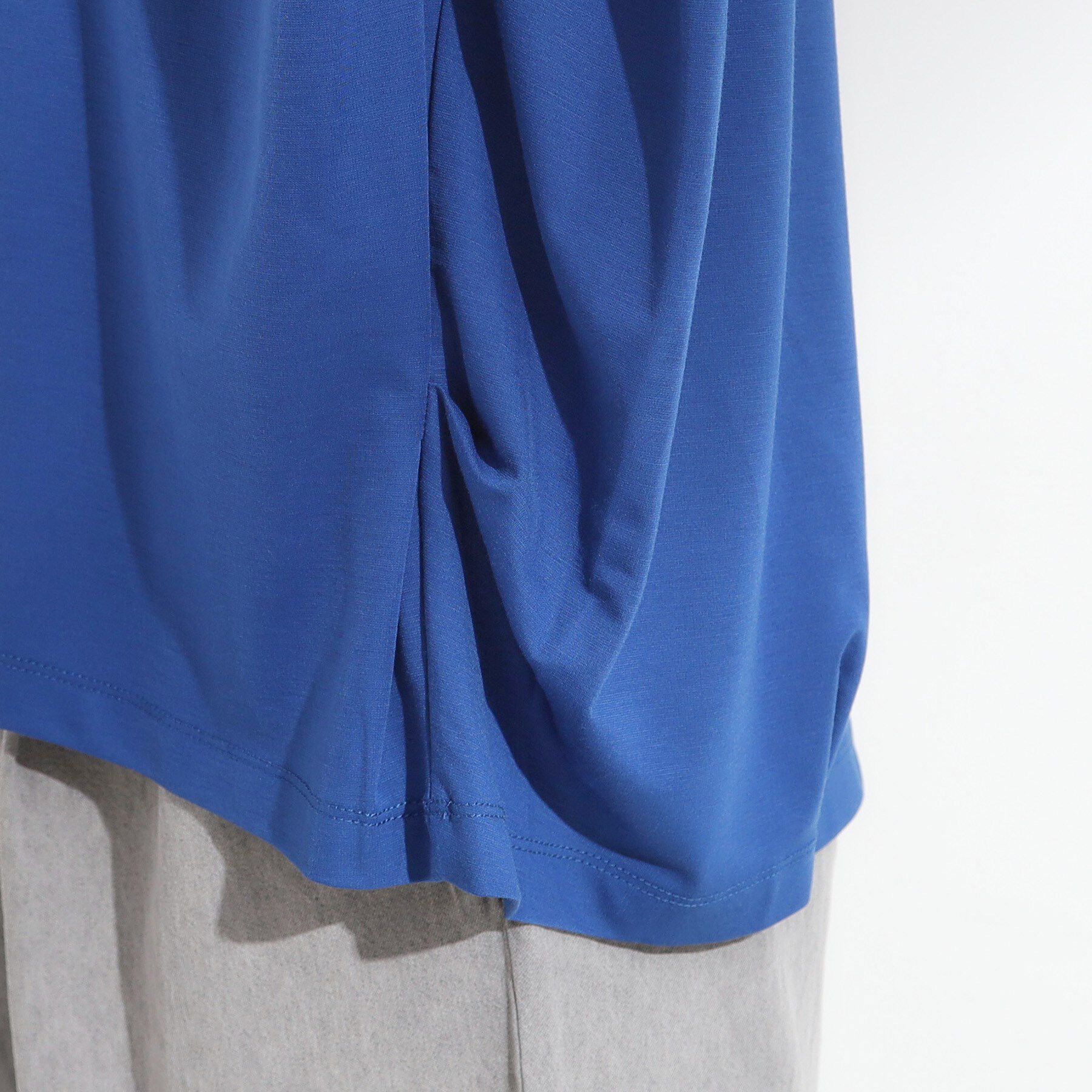 SHOO･LA･RUE「【S-LL/ひんやり/UV】二の腕をきれいにカバー ショルダータックトップス」|Tシャツ・カットソー|