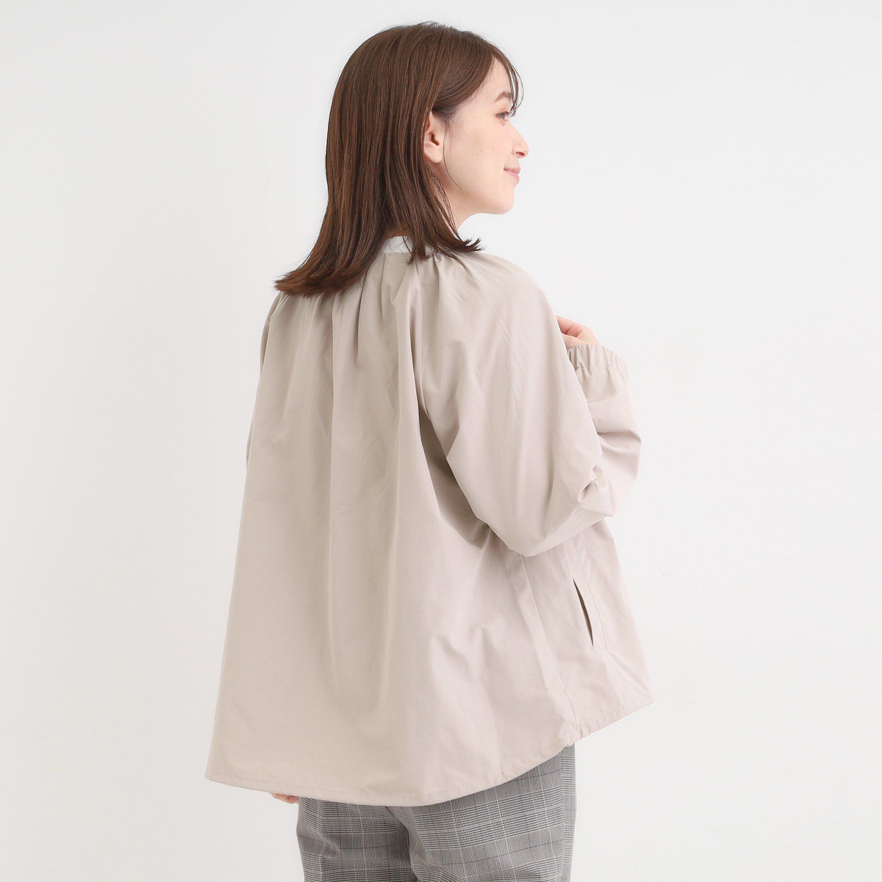 SHOO･LA･RUE「【S-LL】タック使いがこなれ見え ノーカラーブルゾン」|ブルゾン・スタジャン|