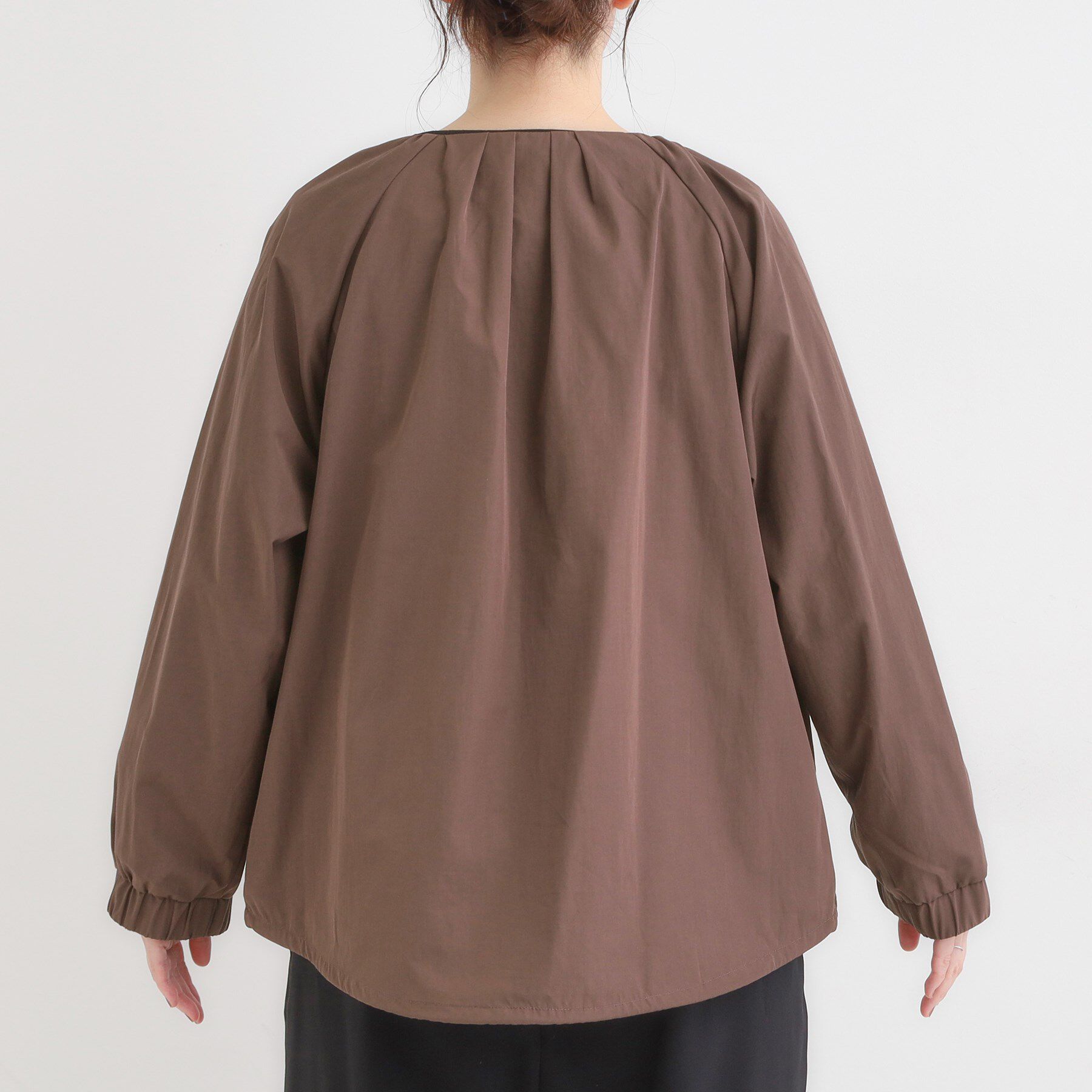 SHOO･LA･RUE「【S-LL】タック使いがこなれ見え ノーカラーブルゾン」|ブルゾン・スタジャン|