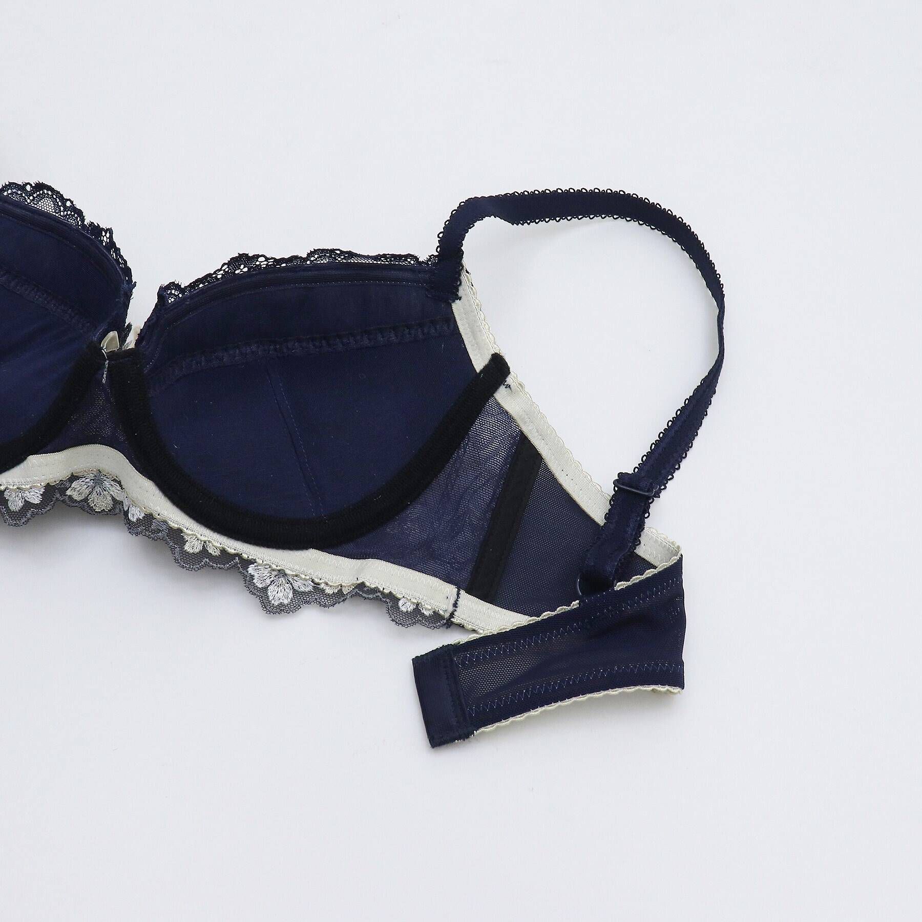 Risa Magli「メルティ ブラジャー」|インナー|