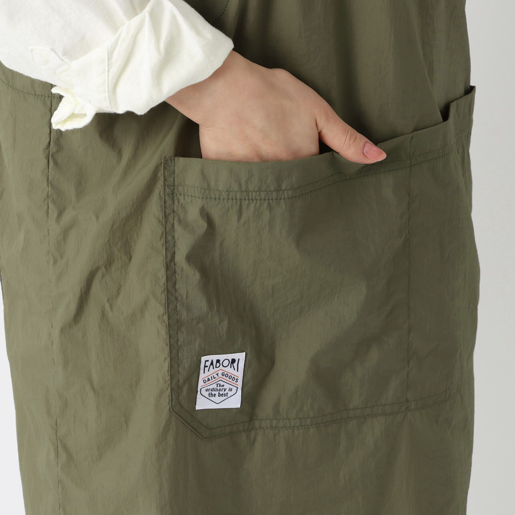 212 KITCHEN STORE「極軽撥水エプロン キテミテ ミドリ ＜FABORI ファボリ＞」|食器・キッチングッズ|