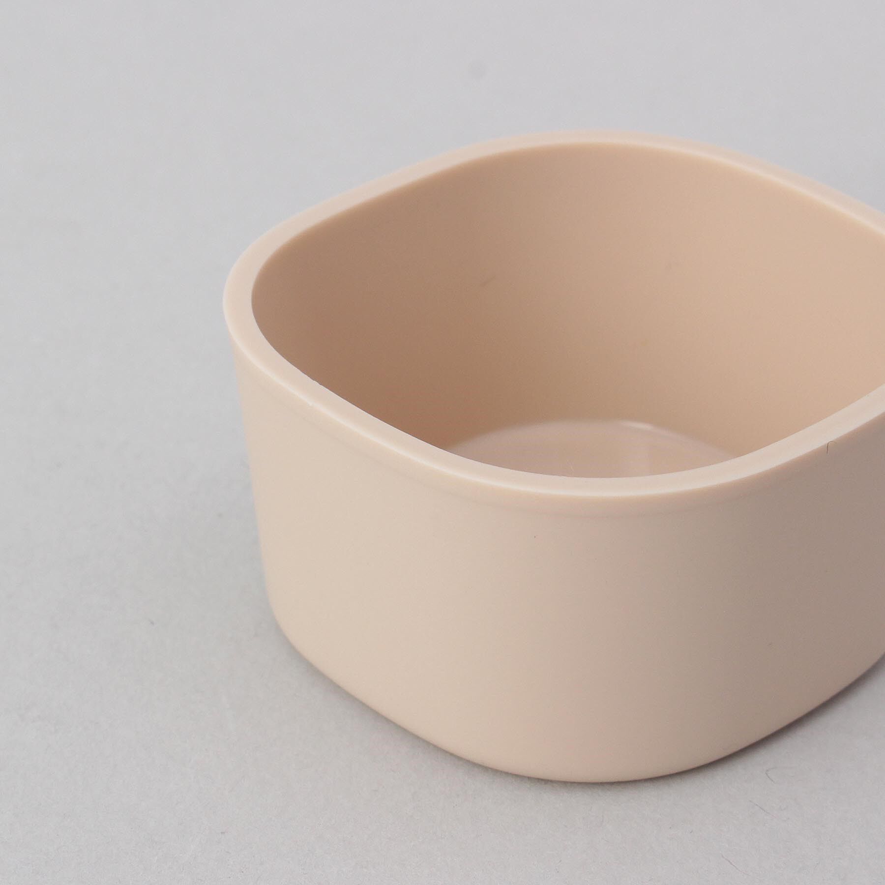 212 KITCHEN STORE「まるみの小分け保存カップ ノーマル」|食器・キッチングッズ|