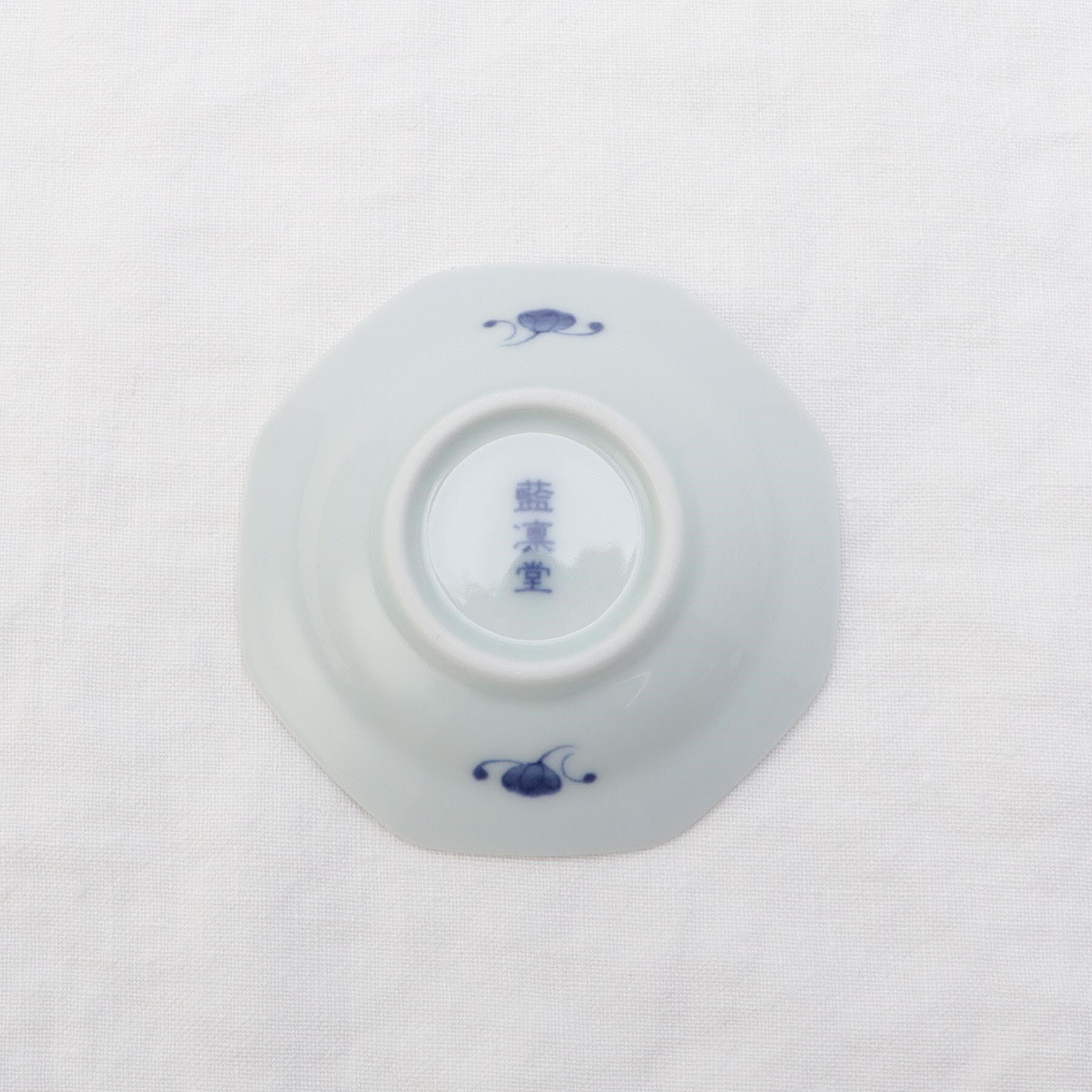 212 KITCHEN STORE「藍凛堂 八角小付 花なずな」|食器・キッチングッズ|