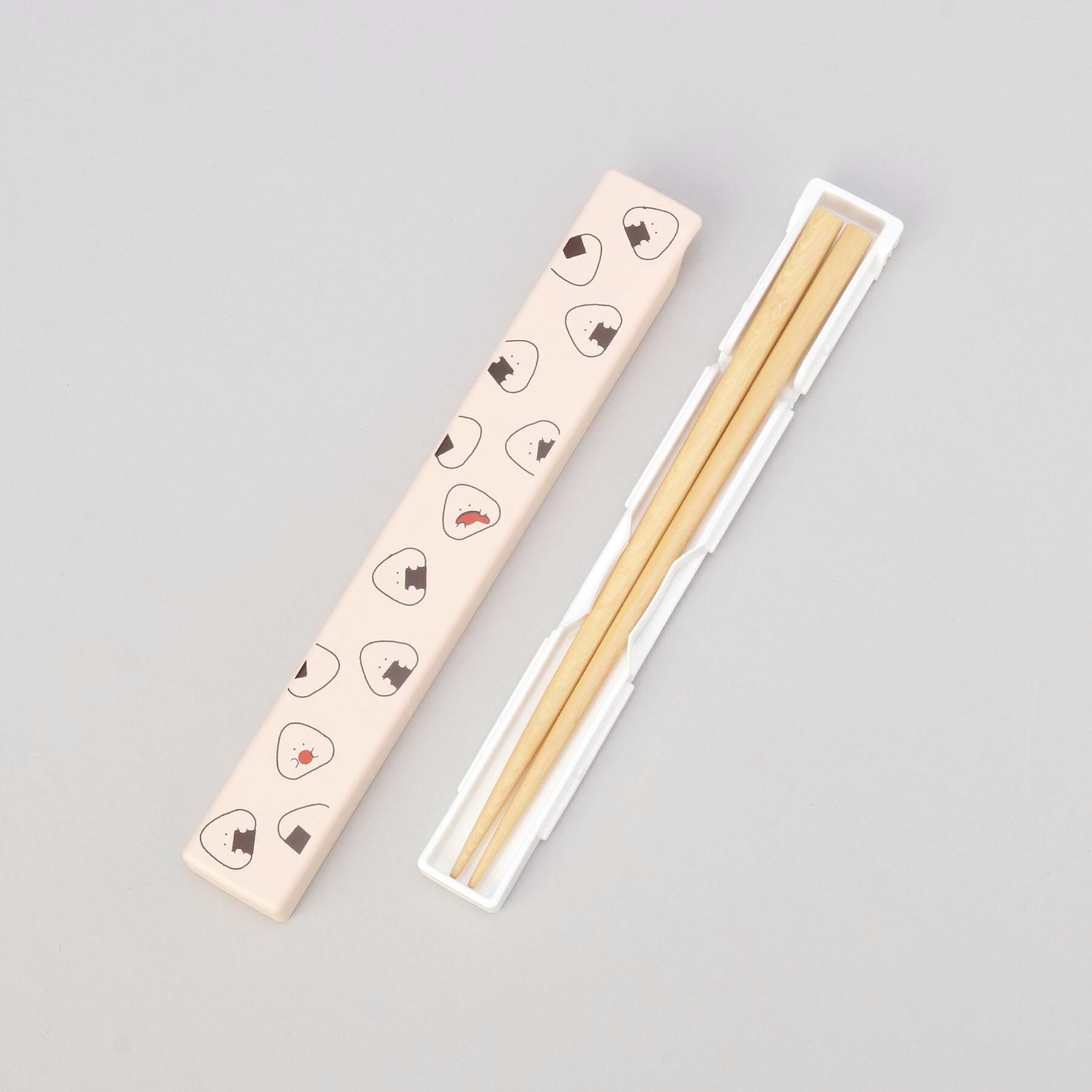 212 KITCHEN STORE「ぎゅっとおにぎりさん 抗菌箸 箸箱セット PK」|食器・キッチングッズ|