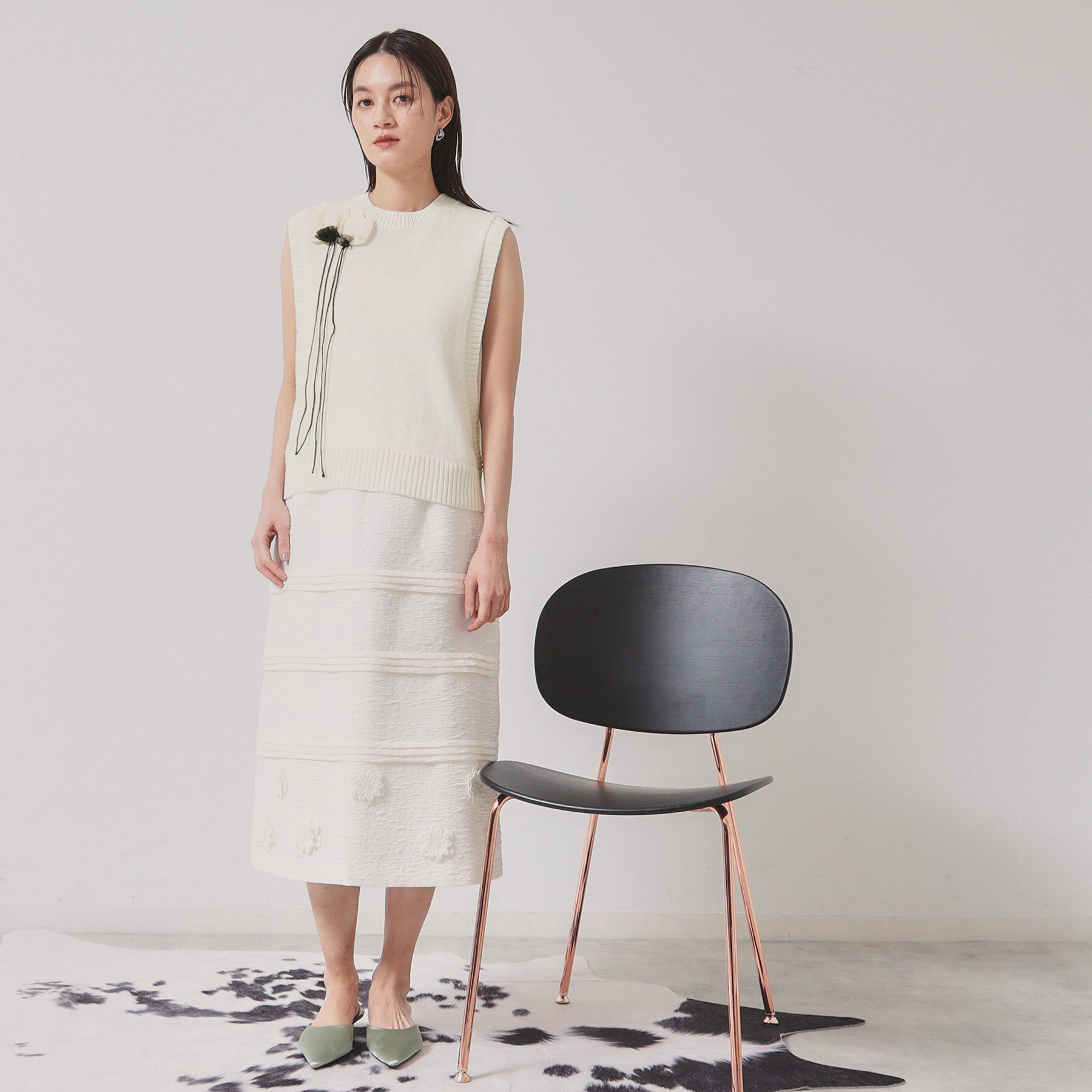 SunaUna「【オリエンタルモチーフ／コサージュ付き】レイヤードニット」|ベスト・ジレ|