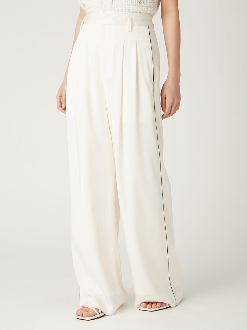 FRAY I.D「サイドラインサテンワイドパンツ／ウォッシャブル」|チノ|