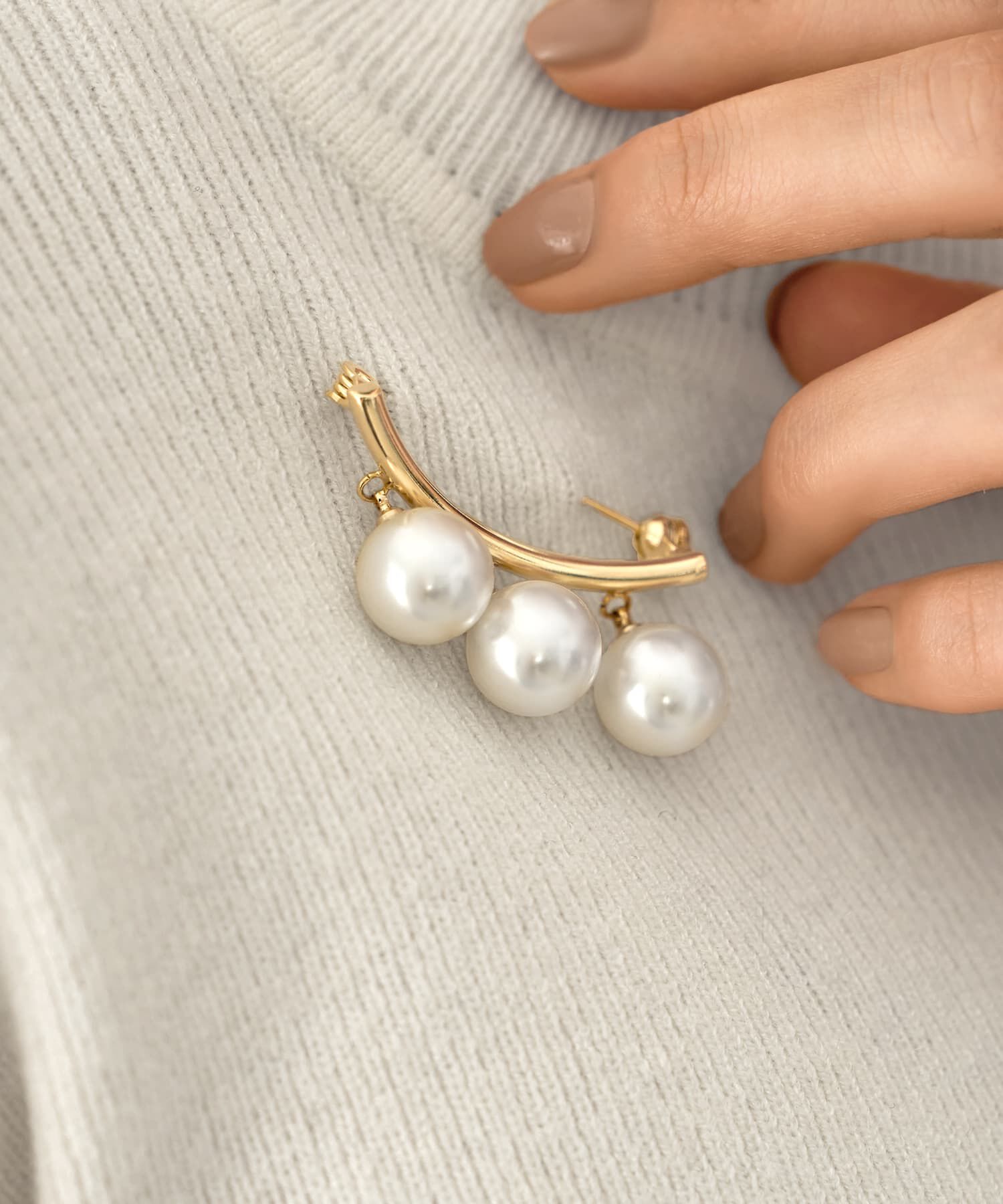 STYLE DELI「トリプルパールピンブローチ」|ブローチ・コサージュ|ゴールド