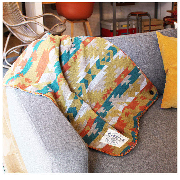 BACKYARD FAMILY「ブランケット ひざ掛け 厚手 通販 おしゃれ モコモコ ボア 裏ボア ふわふわ キリム」|ブランケット|