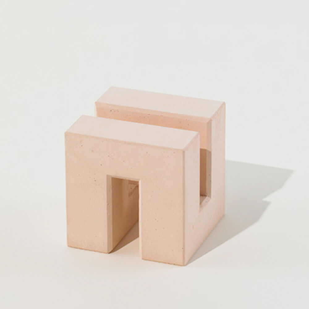 BACKYARD FAMILY「まな板 スタンド 珪藻土 通販 日本製 soil ソイル まな板立て まな板スタンド」|食器・キッチングッズ|ピンク1