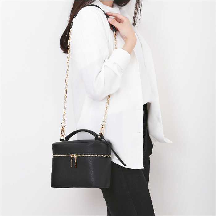 BACKYARD FAMILY「Rename ショルダーバッグ リネーム RSG24045 通販 ショルダーバック チェーンバッグ」|ショルダー・メッセンジャー|