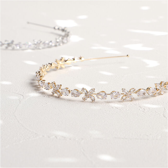 BACKYARD FAMILY「RORA カチューシャ 細め 通販 ローラ エイヴァ ヘッドドレス ヘアアクセサリー 髪飾り」|その他|