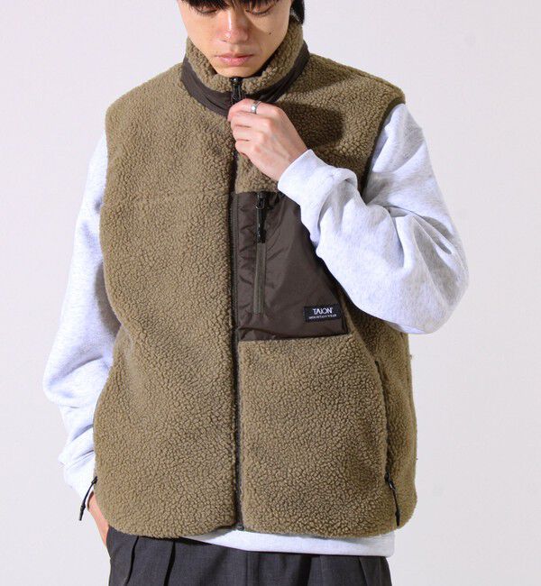 GLOSTER「【2WAYで着回せる】【UNISEX】GLOSTER配色別注 TAIONボア&times;ダウンベスト」|ダウンベスト・ベスト|