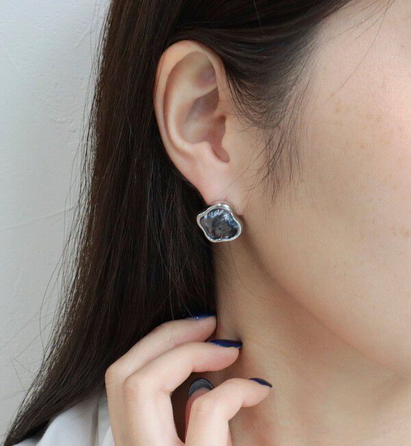 fredy emue「アメーバクリアピアス」|ピアス|ブルー