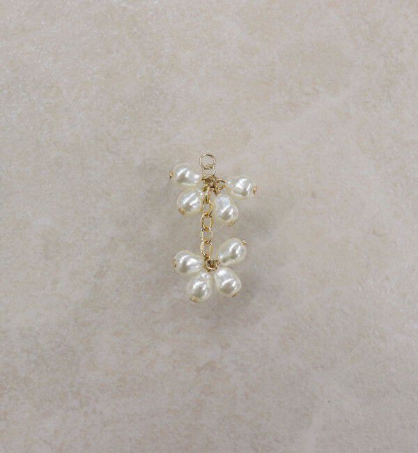 fredy emue「粒パールリボンピアス」|ピアス|