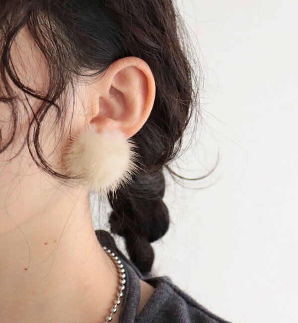 fredy emue「ミンクファーピアス」|ピアス|