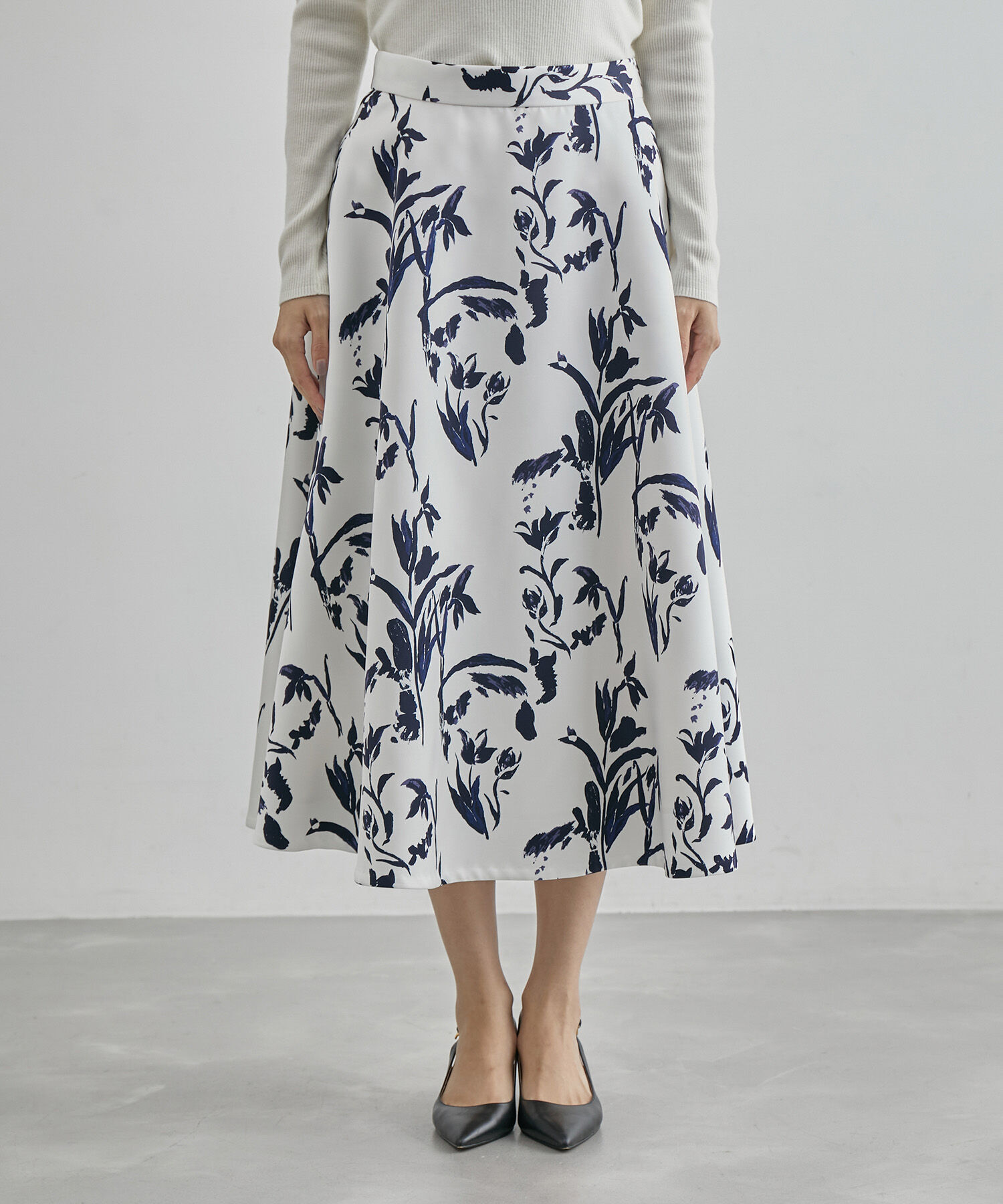 ROPE「サテンフレアスカート（無地/花柄）」|スカート|