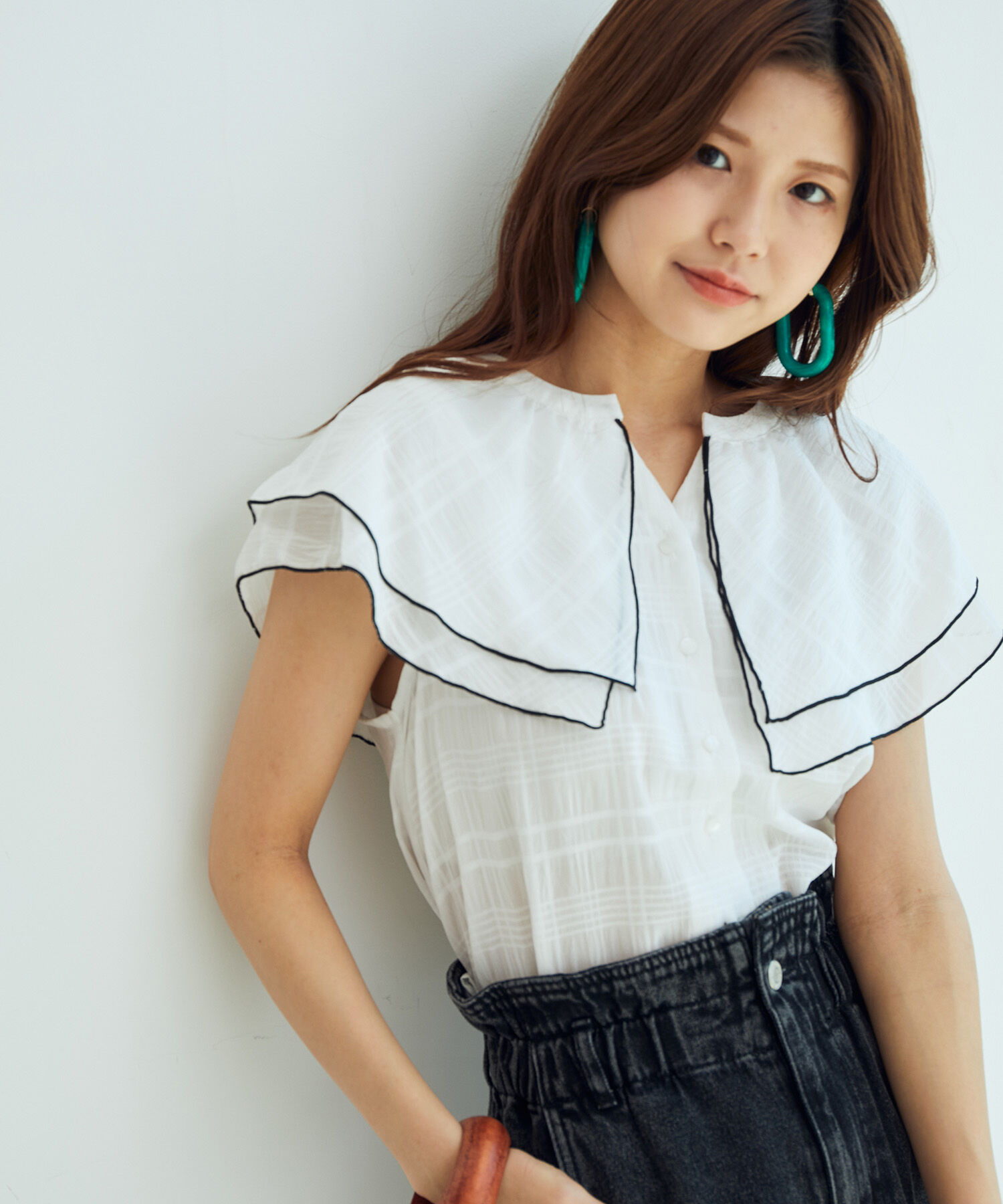 VIS「【WEB限定】ラッフルフリル配色メローブラウス」|シャツ・ブラウス|