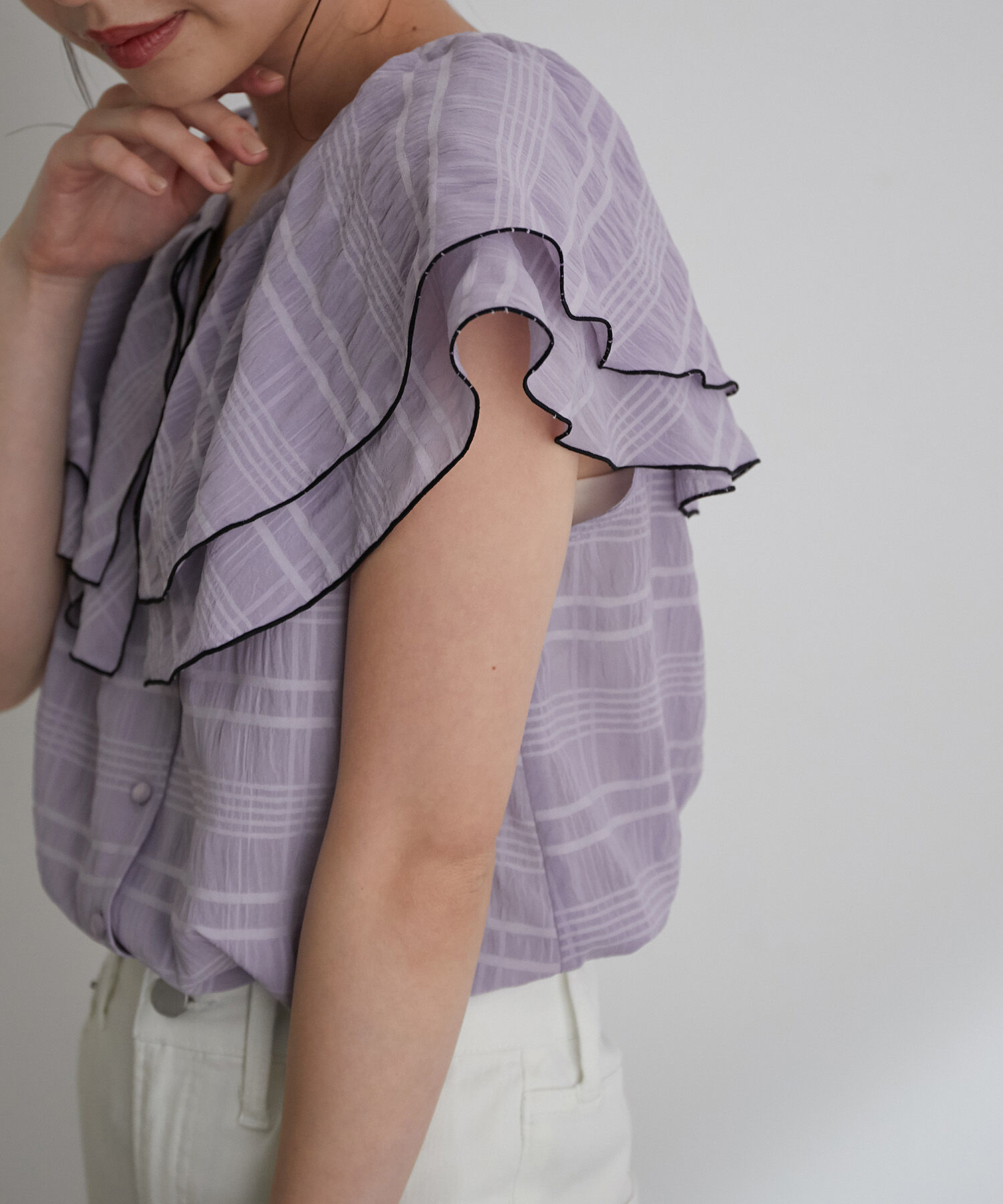 VIS「【WEB限定】ラッフルフリル配色メローブラウス」|シャツ・ブラウス|