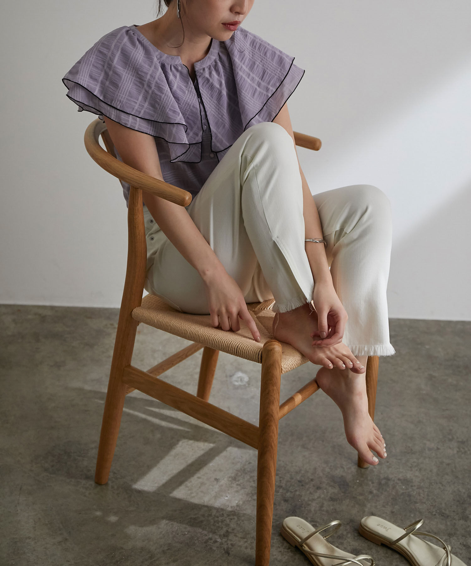 VIS「【WEB限定】ラッフルフリル配色メローブラウス」|シャツ・ブラウス|