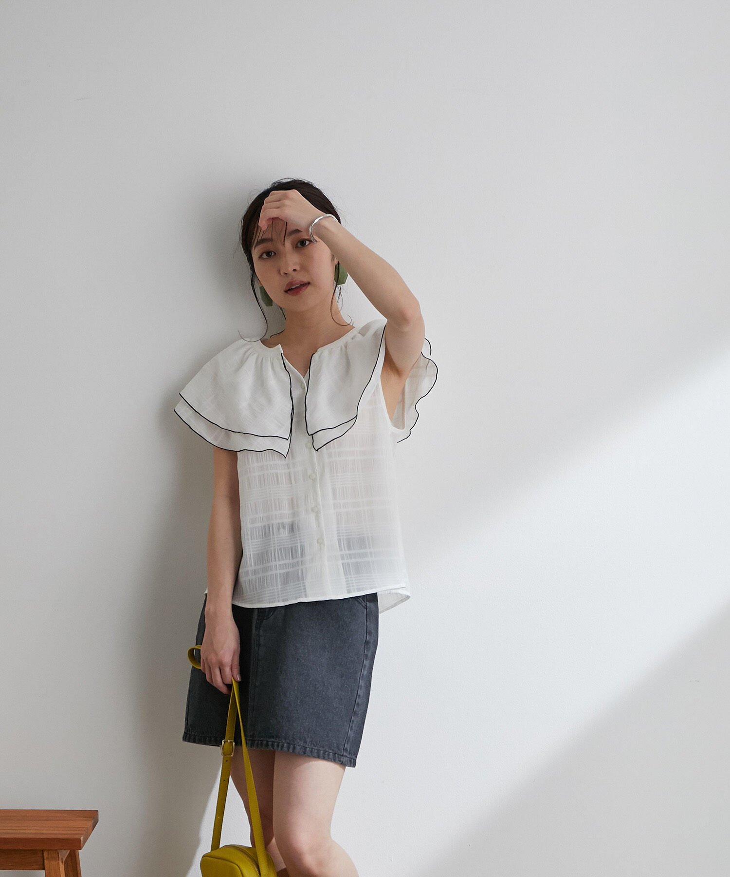 VIS「【WEB限定】ラッフルフリル配色メローブラウス」|シャツ・ブラウス|