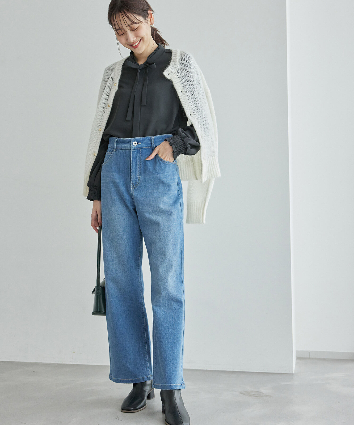 Rope&rsquo;Picnic「フリルバンドカラーリボンタイブラウス」|シャツ・ブラウス|