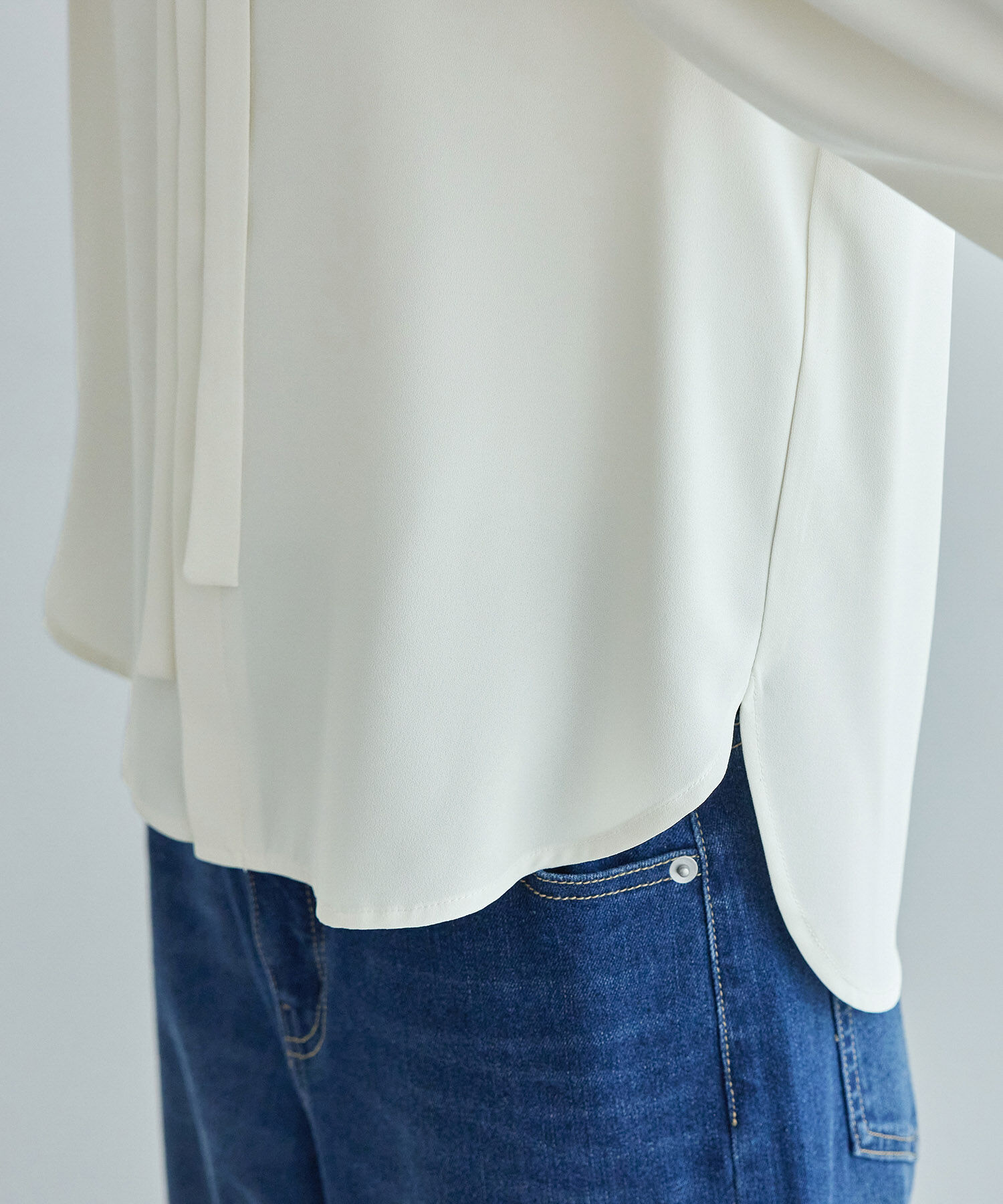 Rope&rsquo;Picnic「フリルバンドカラーリボンタイブラウス」|シャツ・ブラウス|